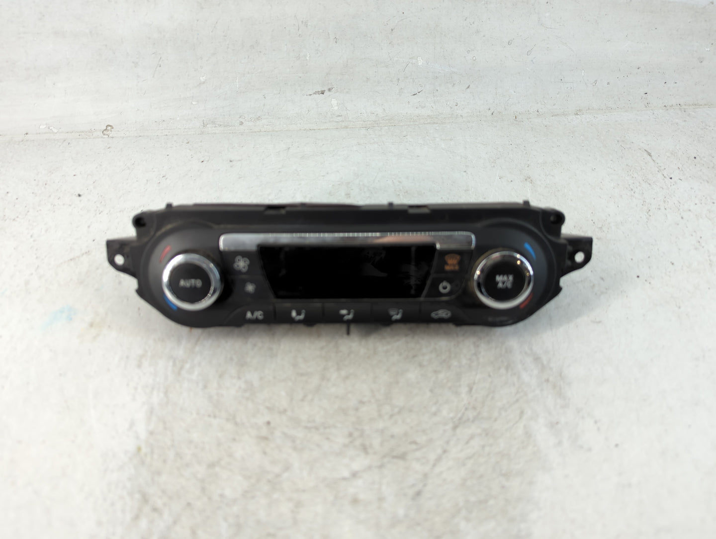 2013-2016 Ford C-Max Climate Control Module Temperature AC/Heater Replacement P/N:D29820877 DM5T-18C612-AH Fits OEM Used Aut