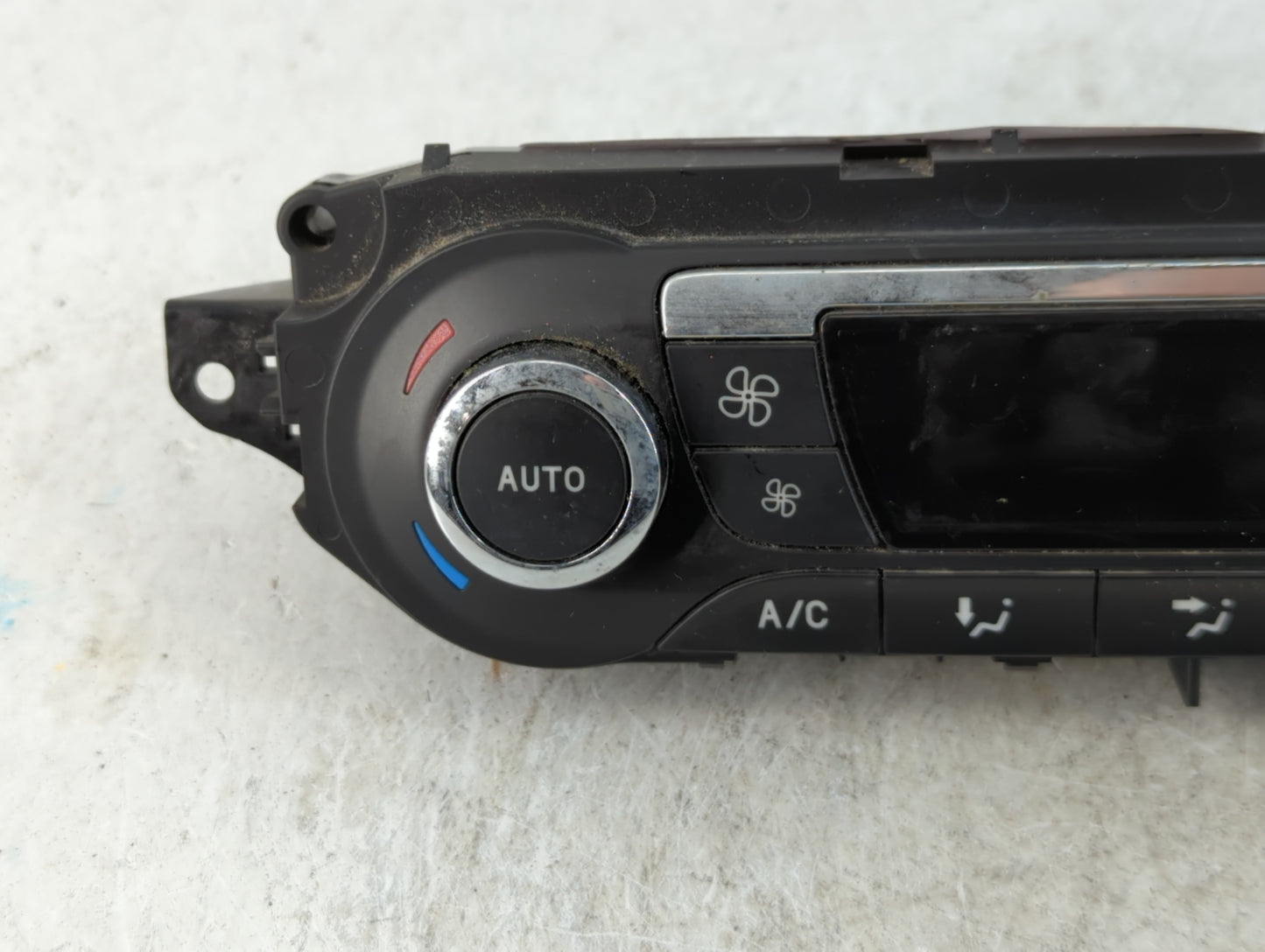 2013-2016 Ford C-Max Climate Control Module Temperature AC/Heater Replacement P/N:D29820877 DM5T-18C612-AH Fits OEM Used Aut