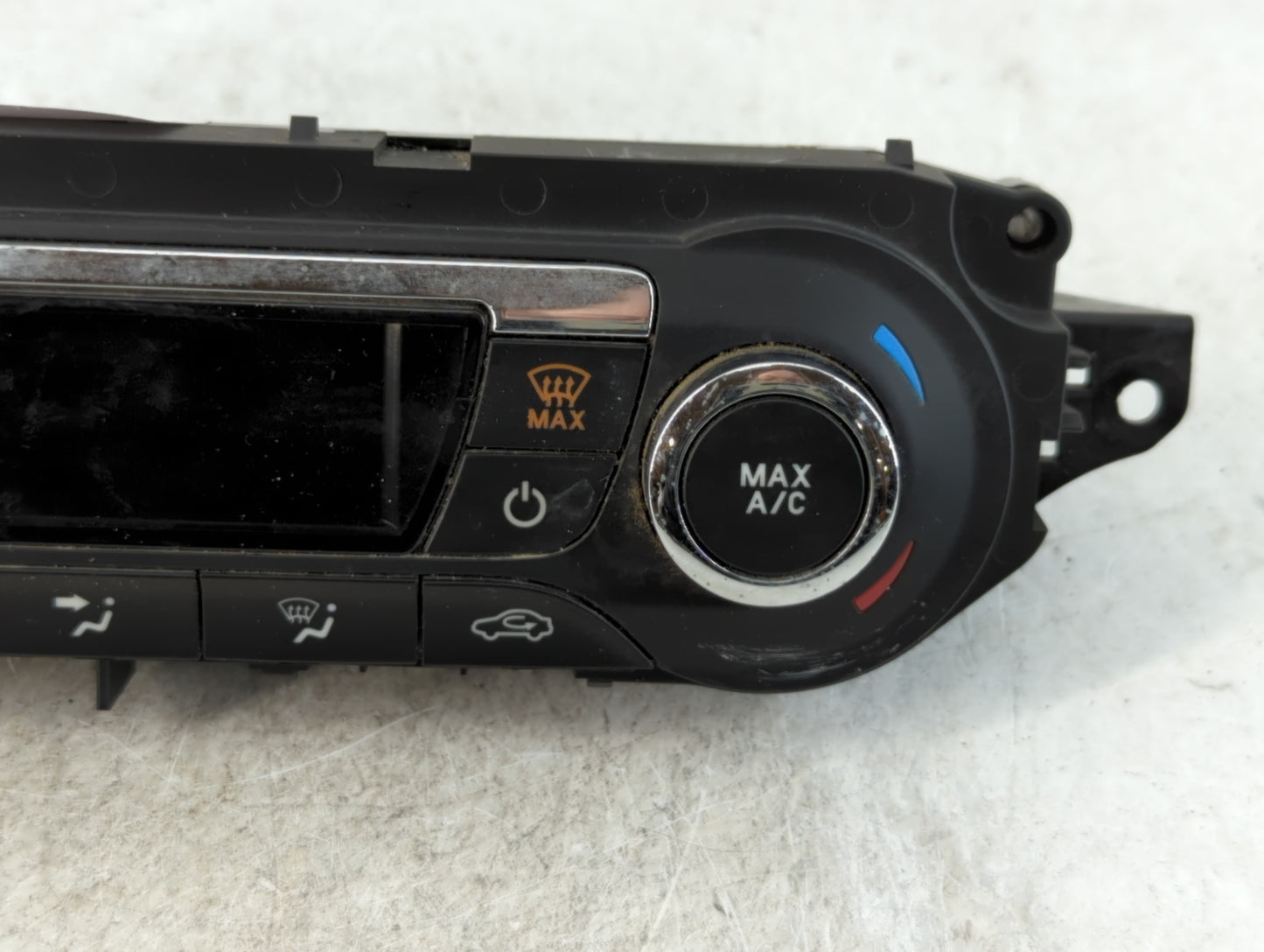 2013-2016 Ford C-Max Climate Control Module Temperature AC/Heater Replacement P/N:D29820877 DM5T-18C612-AH Fits OEM Used Aut