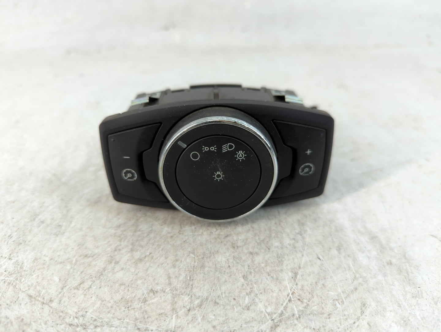 2013 Ford C-max Headlight Lamp Control Switch - Oemusedautoparts1.com