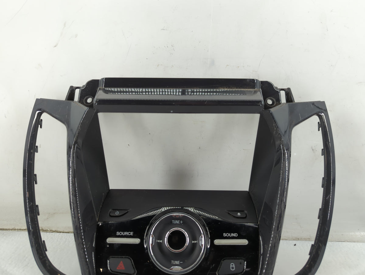 2013-2016 Ford C-Max Radio AM FM Cd Player Receiver Replacement P/N:90151-696 Fits 2013 2014 2015 2016 OEM Used Auto Parts -