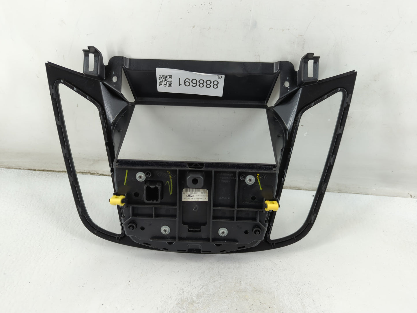 2013-2016 Ford C-Max Radio AM FM Cd Player Receiver Replacement P/N:90151-696 Fits Fits 2013 2014 2015 2016 OEM Used Auto Pa