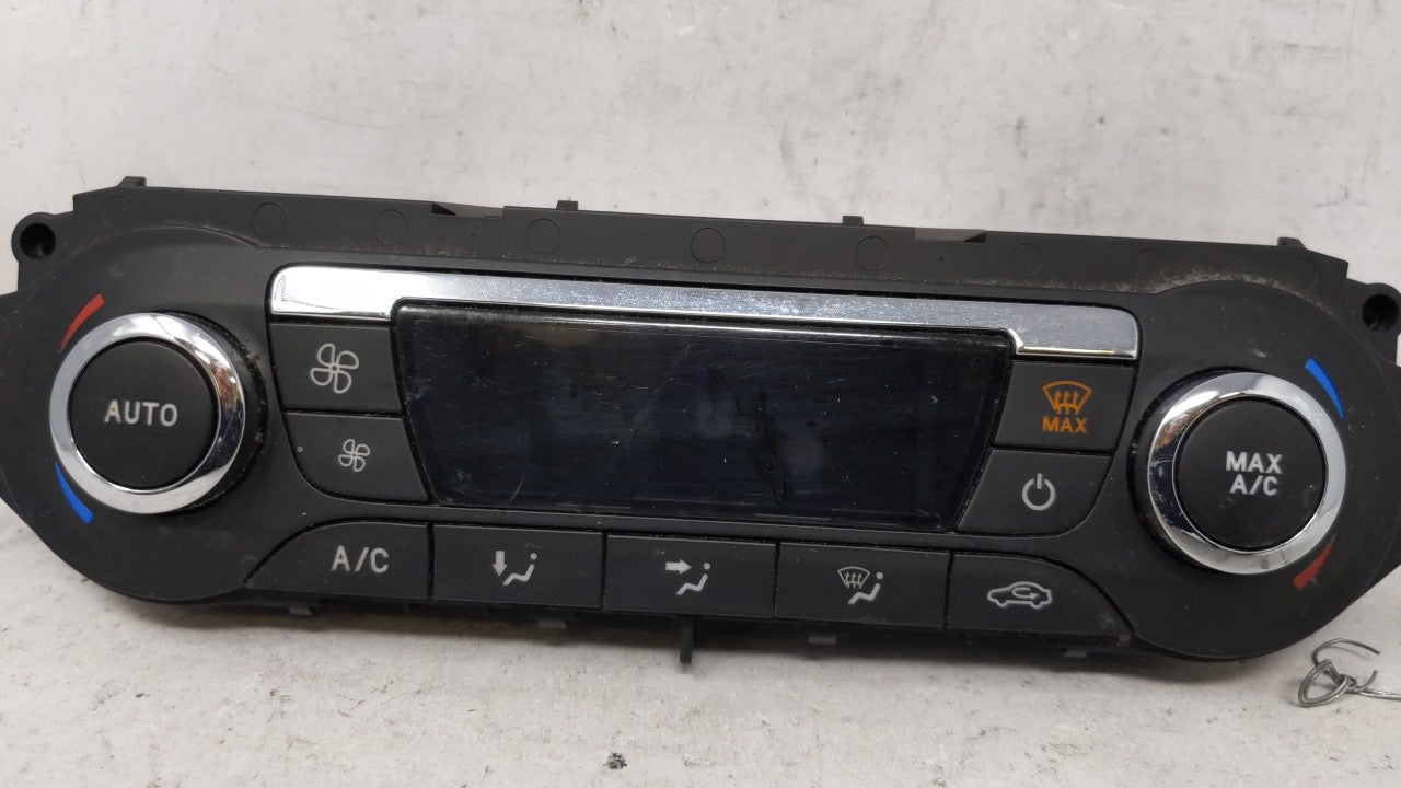2013 Ford C-Max Climate Control Module Temperature AC/Heater Replacement P/N:DM5T-18C612-AH DM5T-18C612-AE Fits OEM Used Aut