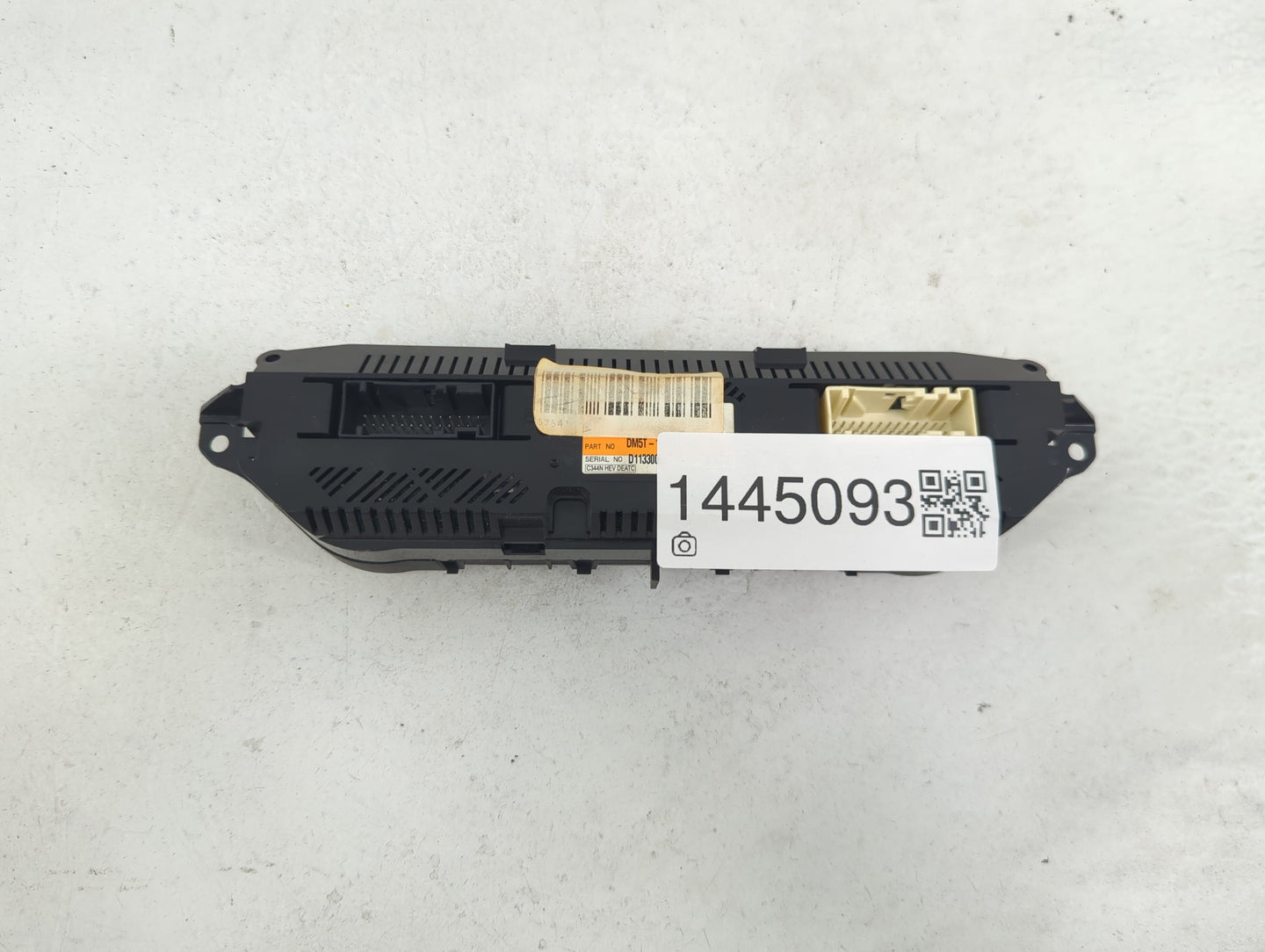 2013 Ford Cmax Climate Control Module Temperature AC/Heater Replacement P/N:DM5T Fits Fits 2014 2015 2016 OEM Used Auto Part