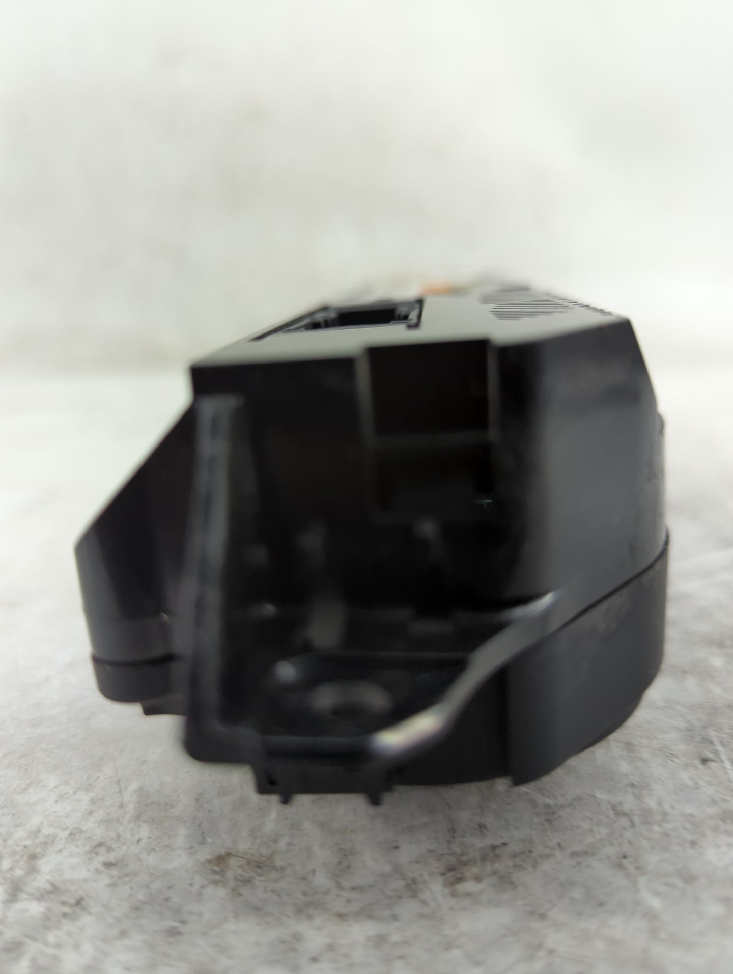 2013 Ford Cmax Climate Control Module Temperature AC/Heater Replacement P/N:DM5T-18C612-AG Fits Fits 2014 2015 2016 OEM Used