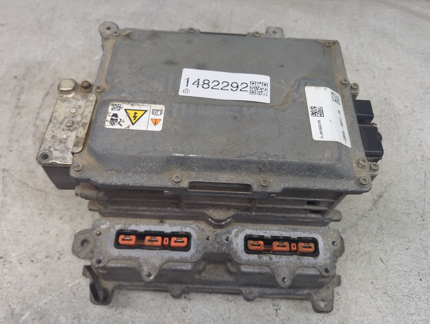 2013 Ford Cmax Hybrid DC Synergy Drive Power Inverter P/N:DM58-7B012-HA JM13603798, 9U5T-14462A-AA Fits OEM Used Auto Parts 