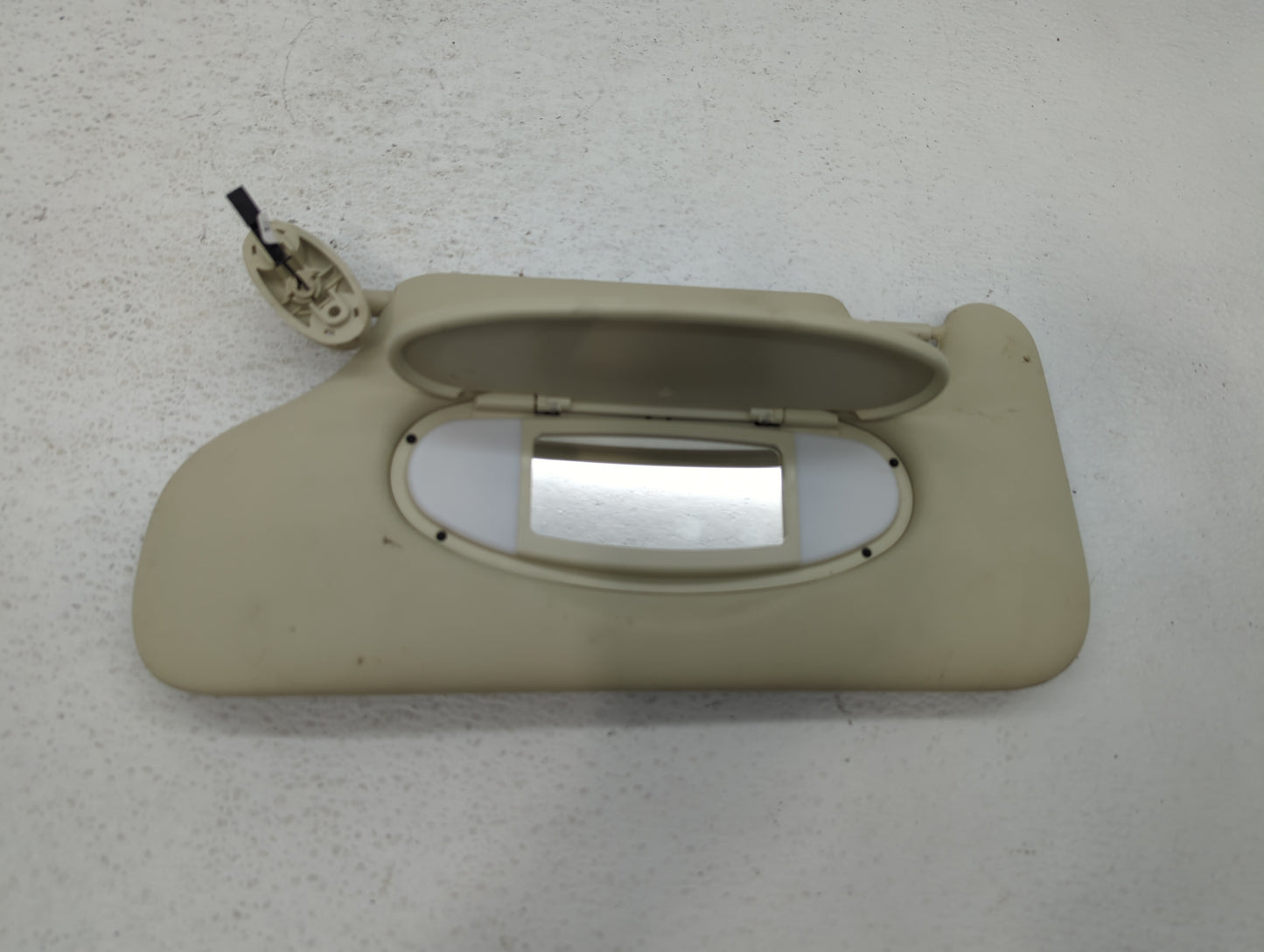 2013 Ford Country Sedan Sun Visor Shade Replacement Driver Left Mirror Fits OEM Used Auto Parts - Oemusedautoparts1.com
