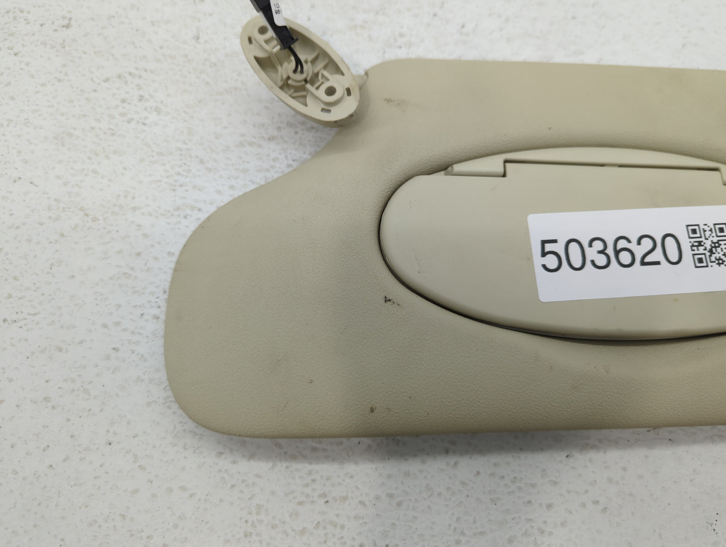 2013 Ford Country Sedan Sun Visor Shade Replacement Driver Left Mirror Fits OEM Used Auto Parts - Oemusedautoparts1.com