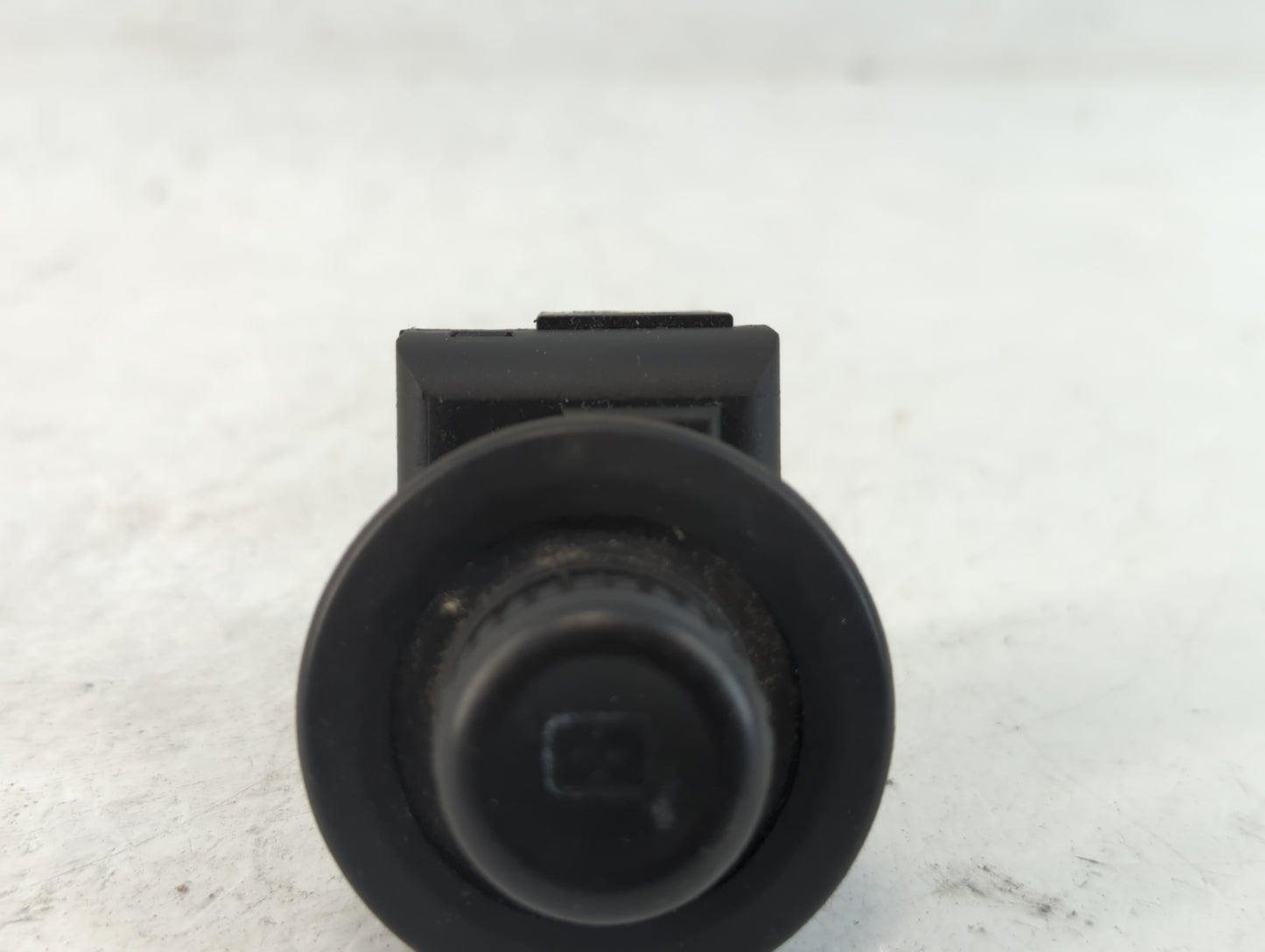 2009-2014 Ford E-150 Master Power Window Switch Replacement Driver Side Left P/N:130731A Fits OEM Used Auto Parts - Oemuseda