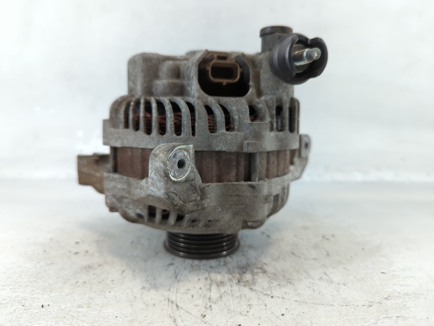 2009-2014 Ford E-150 Alternator Replacement Generator Charging Assembly Engine OEM P/N:9C2T-10300-DA Fits OEM Used Auto Part