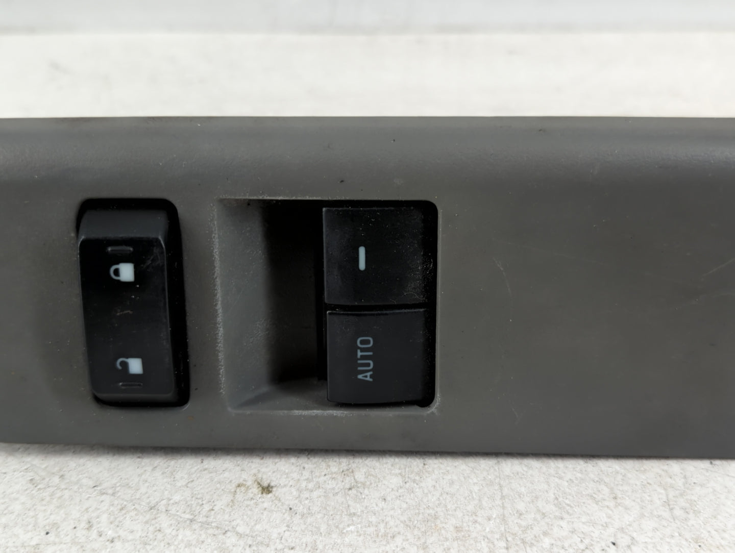 2009-2014 Ford E-150 Master Power Window Switch Replacement Driver Side Left P/N:6C3T-14540-ABW Fits OEM Used Auto Parts - O