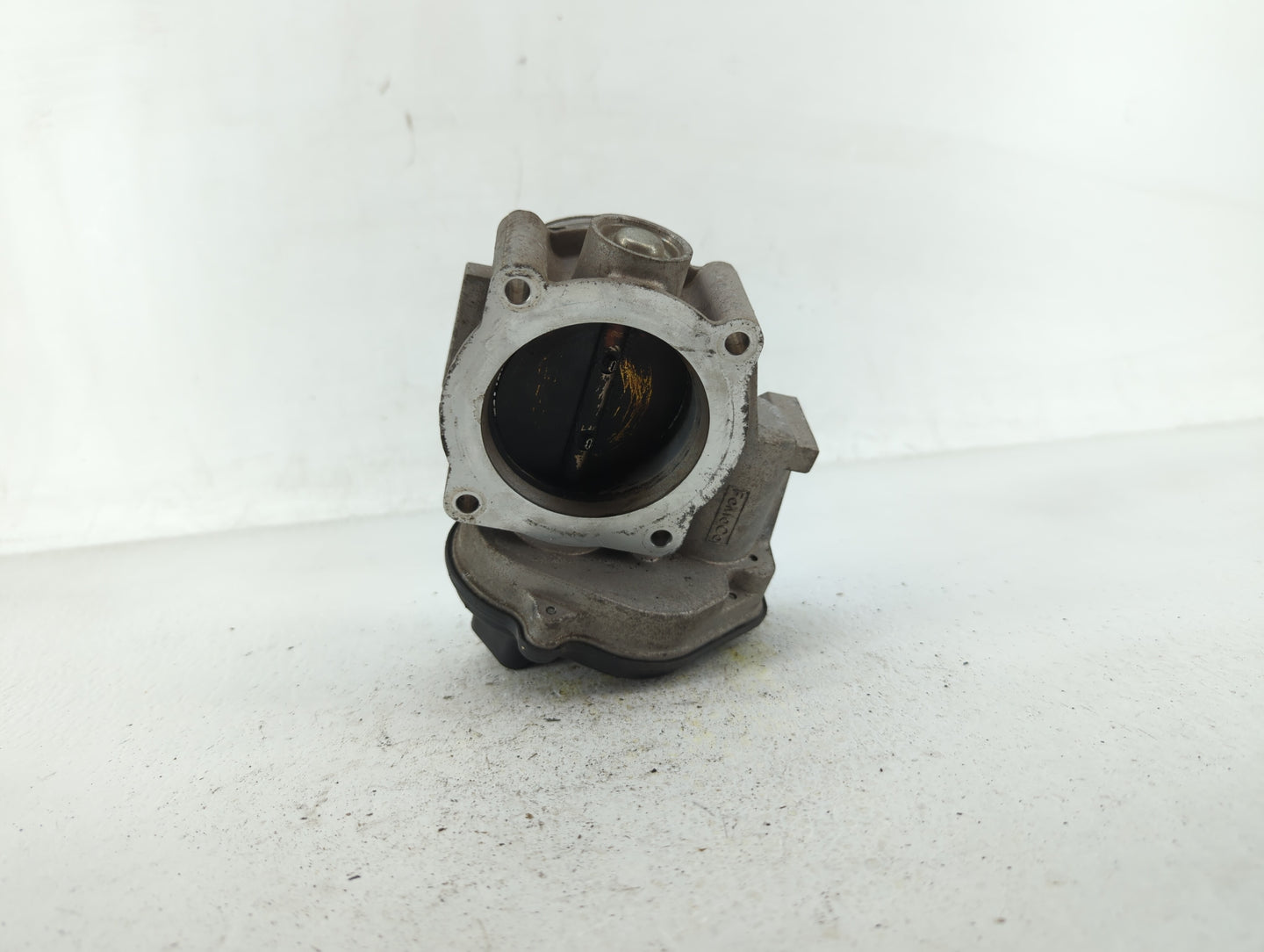 2007-2014 Ford E-150 Throttle Body P/N:7T4E-9F991-GB 7T4E-EC Fits Fits 2007 2008 2009 2010 2011 2012 2013 2014 OEM Used Auto