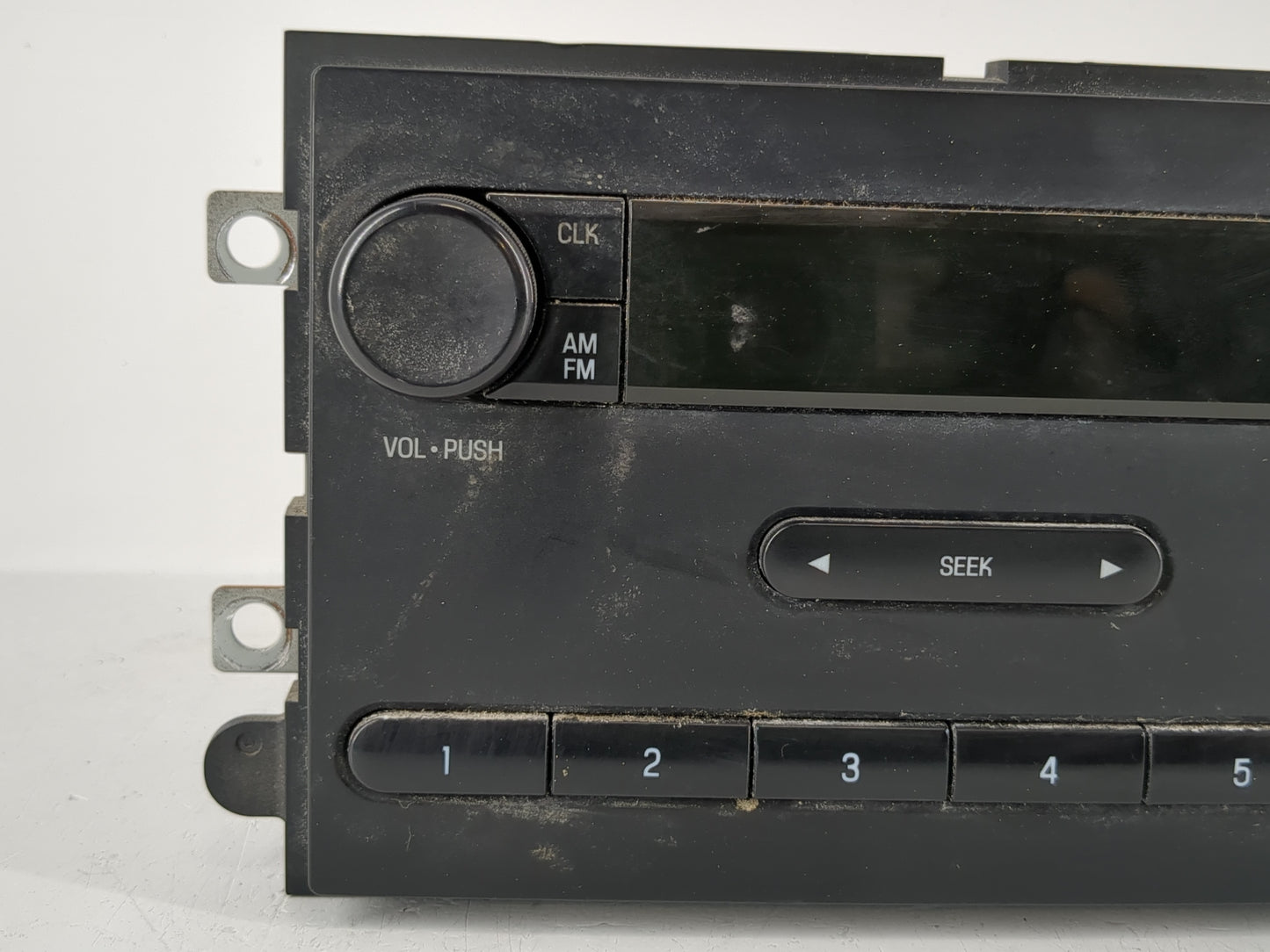 2013-2014 Ford E-250 Radio AM FM Cd Player Receiver Replacement P/N:DC2T-18K810-AA Fits Fits 2013 2014 2015 2016 2017 2018 2