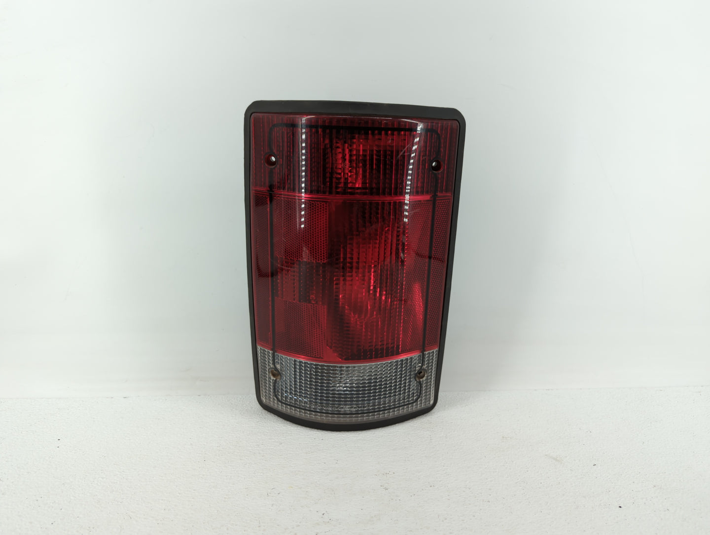 2005-2014 Ford E-250 Tail Light Assembly Driver Left OEM P/N:F7UB 13441 AA Fits OEM Used Auto Parts - Oemusedautoparts1.com