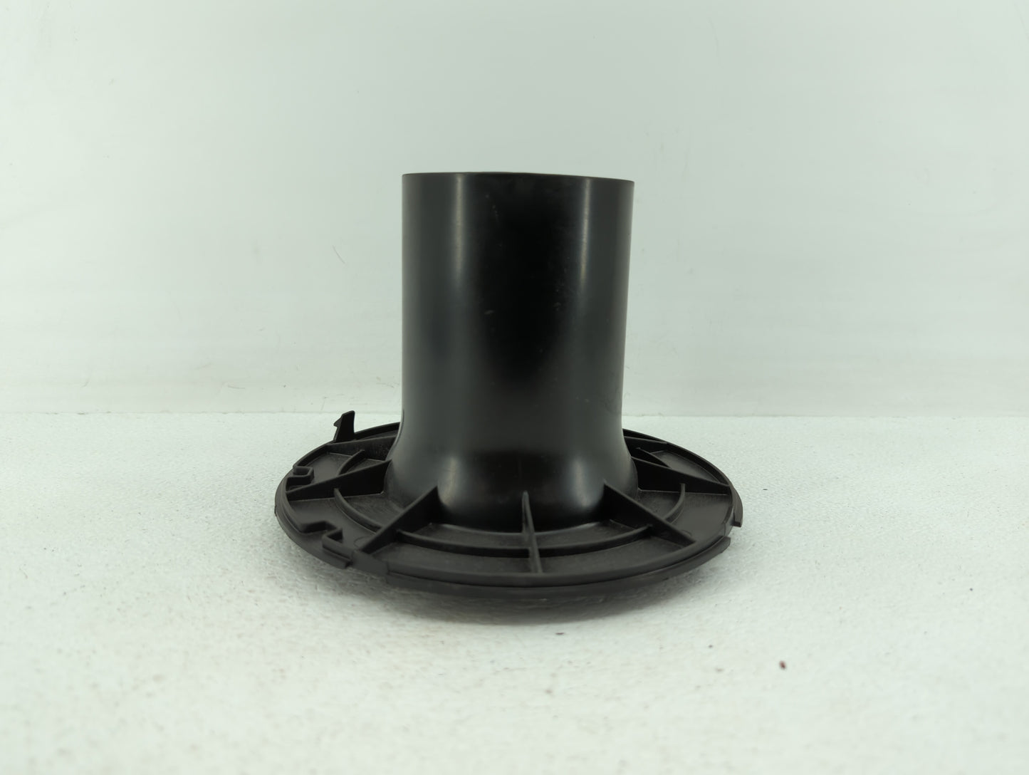2004-2005 Ford E-350 Club Wagon Mass Air Flow Meter Maf - Oemusedautoparts1.com
