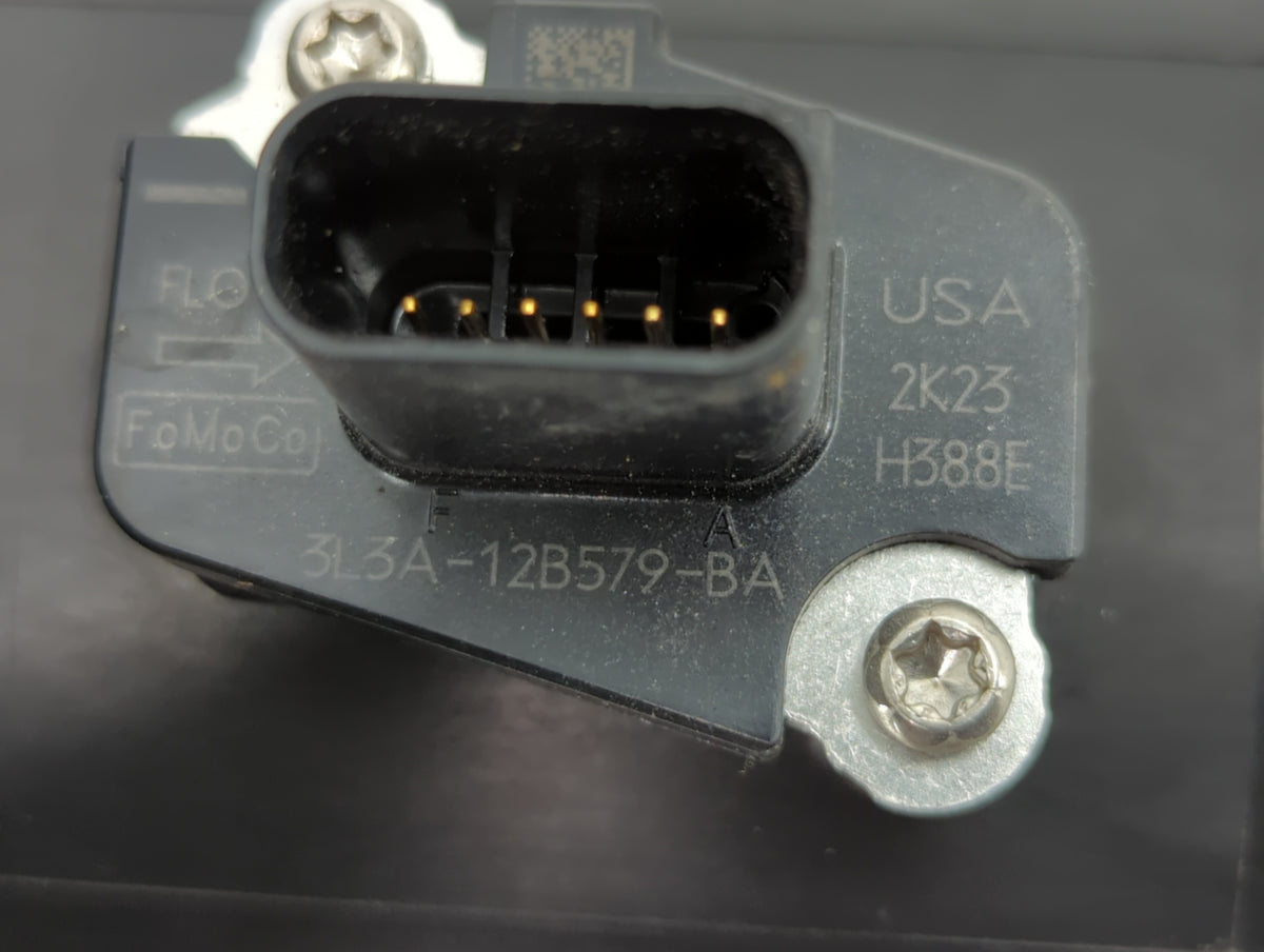 2004-2005 Ford E-350 Club Wagon Mass Air Flow Meter Maf Sensor - Oemusedautoparts1.com