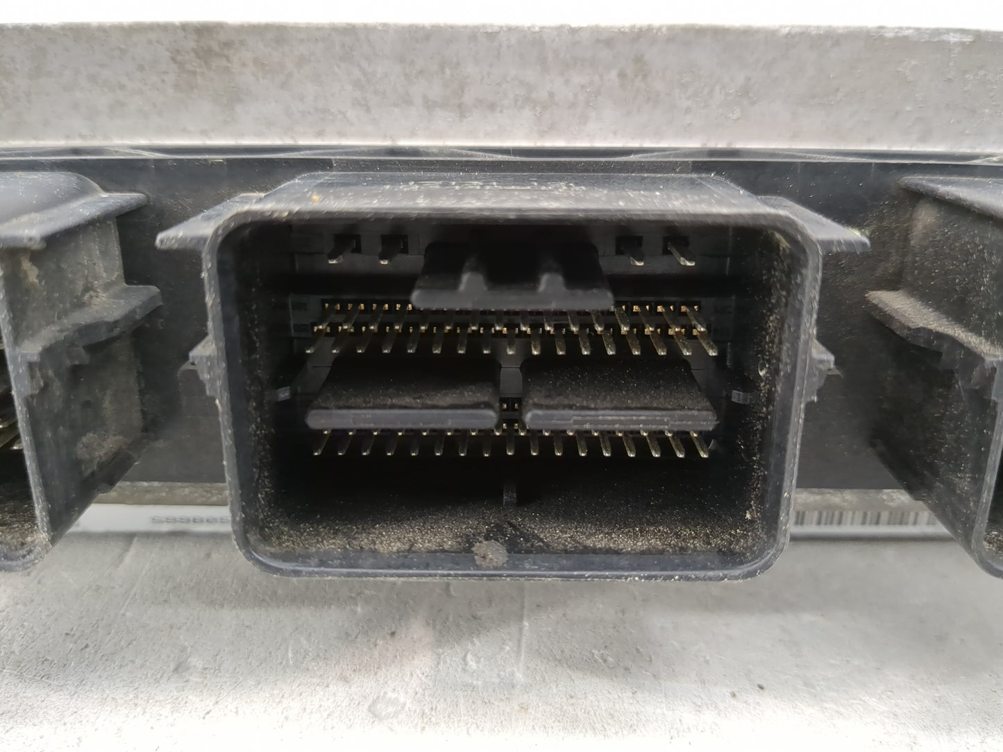 2013-2015 Ford E-350 Super Duty PCM Engine Control Computer ECU ECM PCU OEM P/N:DC2A-12A650-HD Fits Fits 2013 2014 2015 OEM 