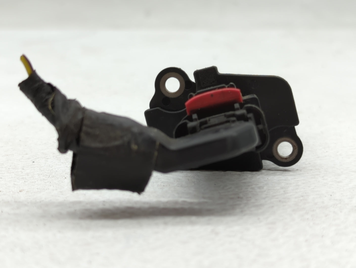 2013 Ford E-350 Super Duty Mass Air Flow Meter Maf - Oemusedautoparts1.com