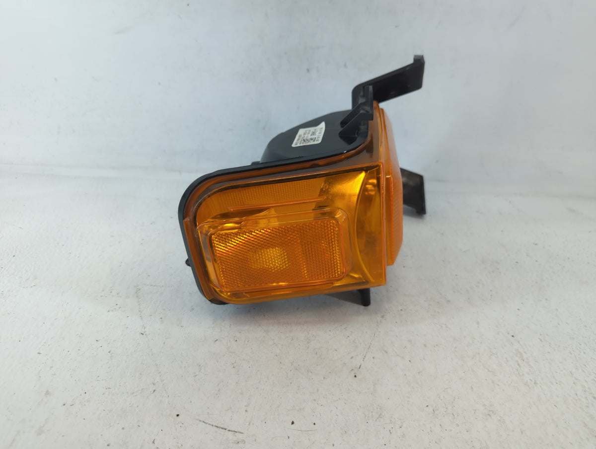 2013 Ford Econoline Passenger Right Oem Head Light Headlight Lamp - Oemusedautoparts1.com