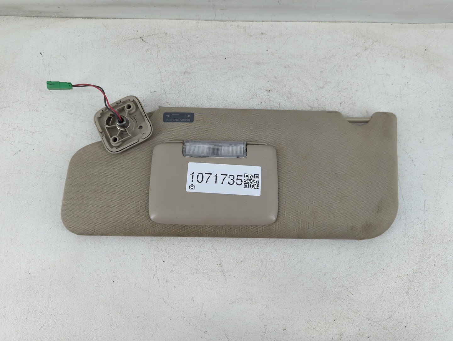 2011-2014 Ford Edge Sun Visor Shade Replacement Driver Left Mirror Fits Fits 2011 2012 2013 2014 OEM Used Auto Parts - Oemus