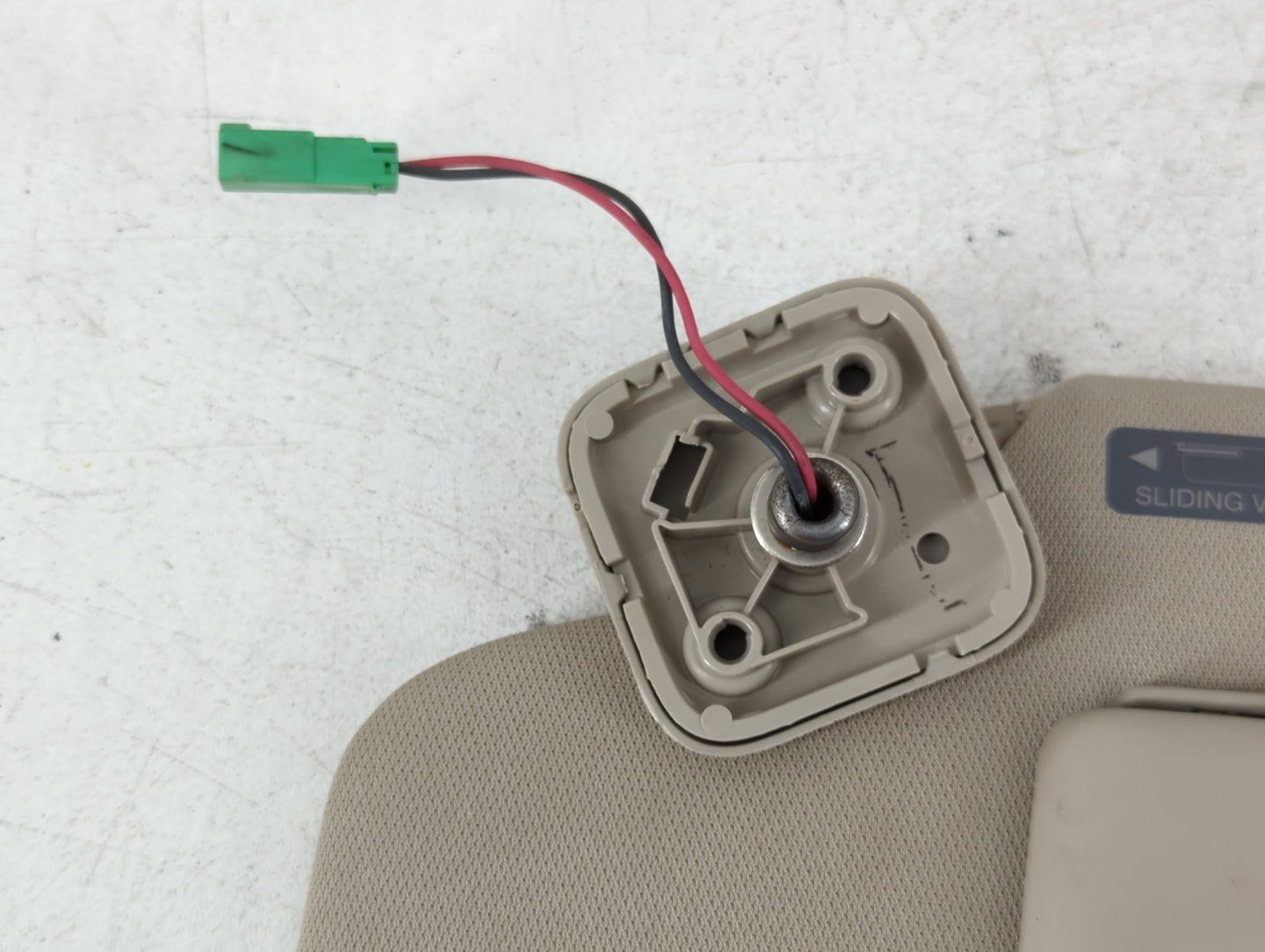 2011-2014 Ford Edge Sun Visor Shade Replacement Driver Left Mirror Fits Fits 2011 2012 2013 2014 OEM Used Auto Parts - Oemus