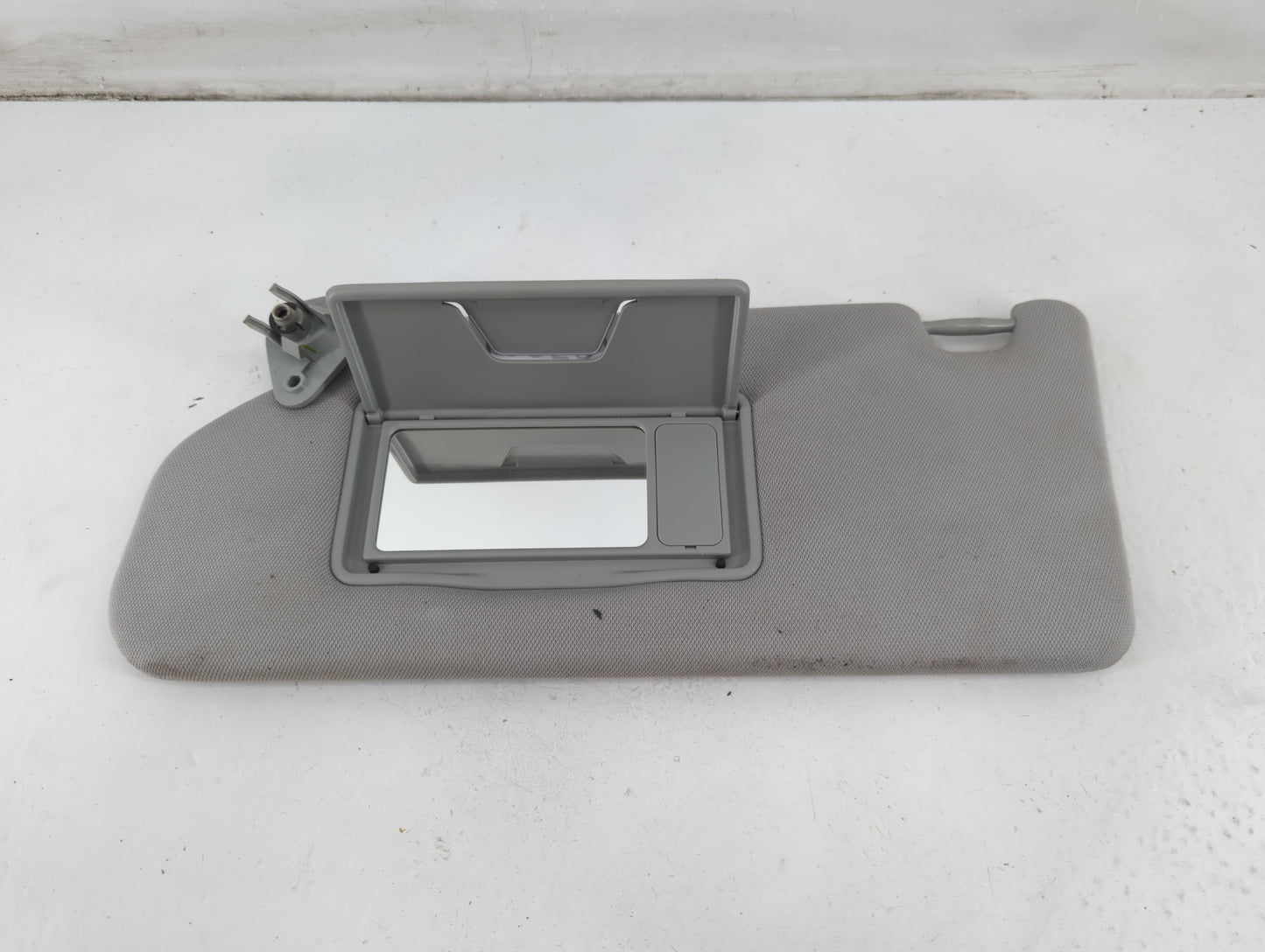2011-2014 Ford Edge Sun Visor Shade Replacement Driver Left Mirror Fits Fits 2011 2012 2013 2014 2015 OEM Used Auto Parts - 