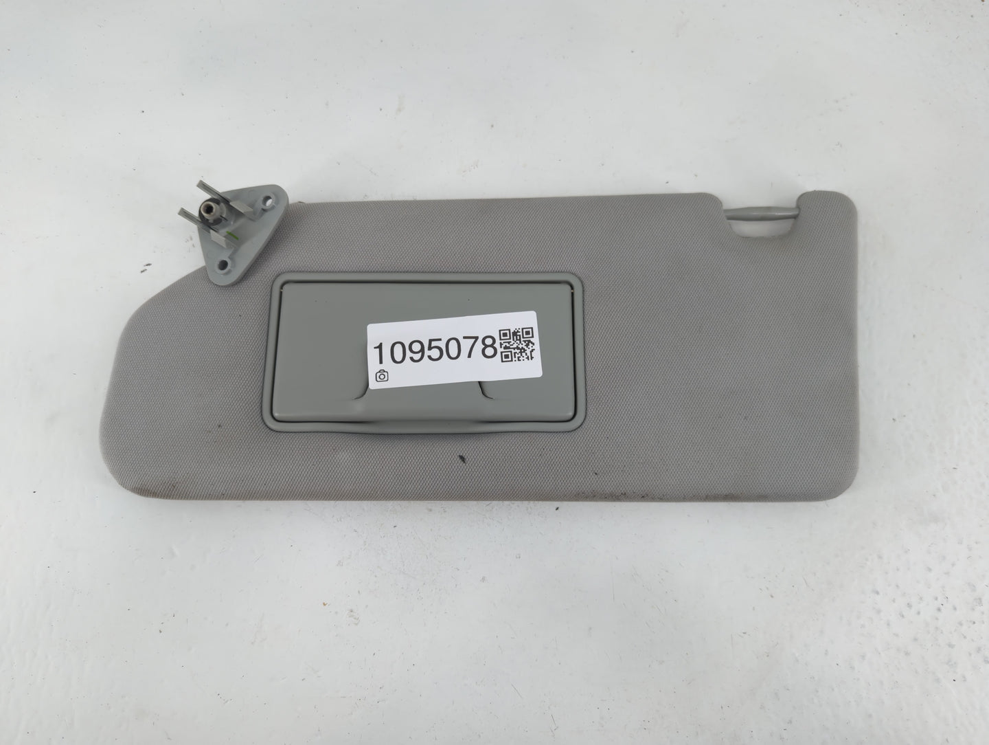 2011-2014 Ford Edge Sun Visor Shade Replacement Driver Left Mirror Fits Fits 2011 2012 2013 2014 2015 OEM Used Auto Parts - 