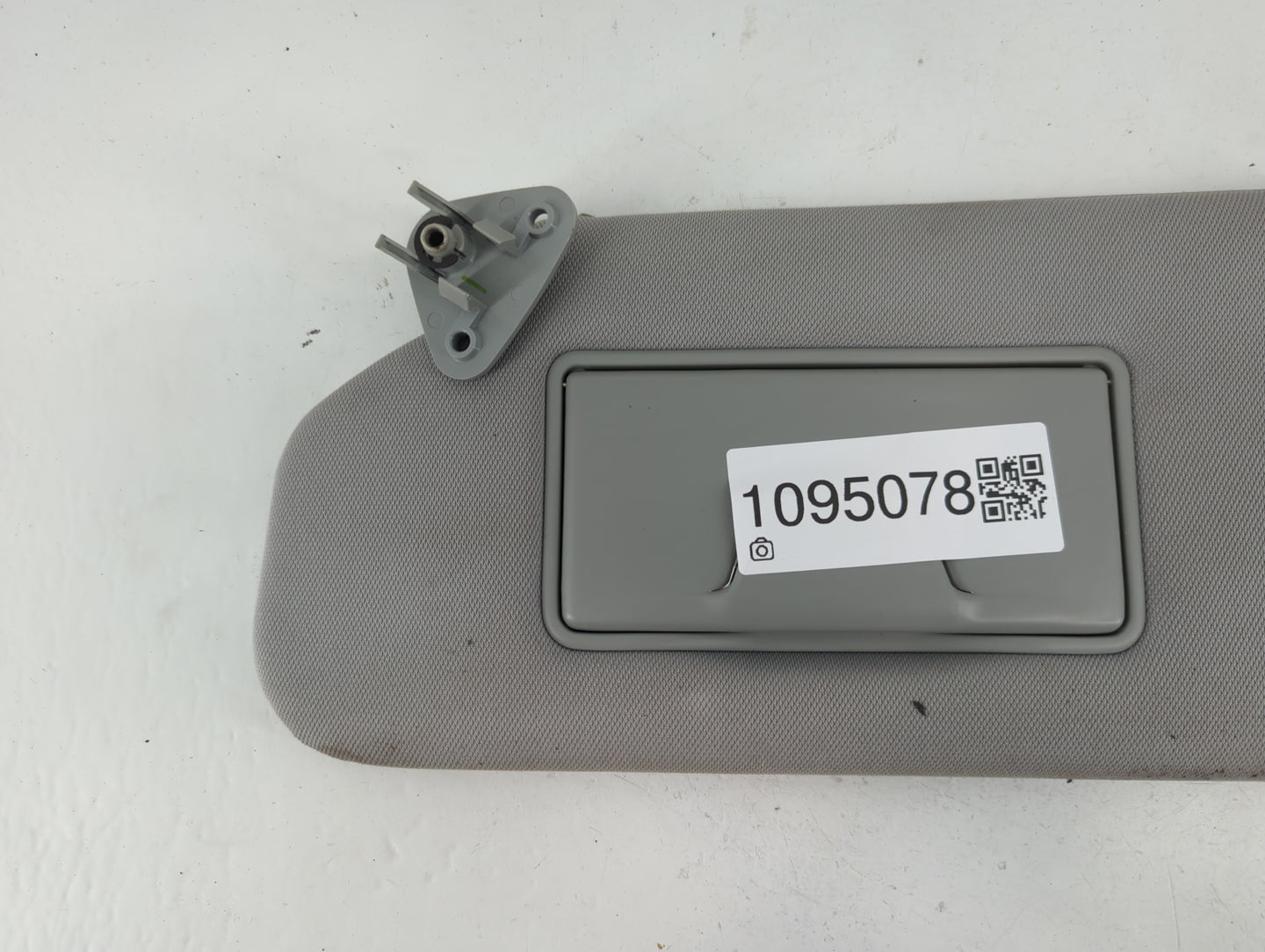 2011-2014 Ford Edge Sun Visor Shade Replacement Driver Left Mirror Fits Fits 2011 2012 2013 2014 2015 OEM Used Auto Parts - 