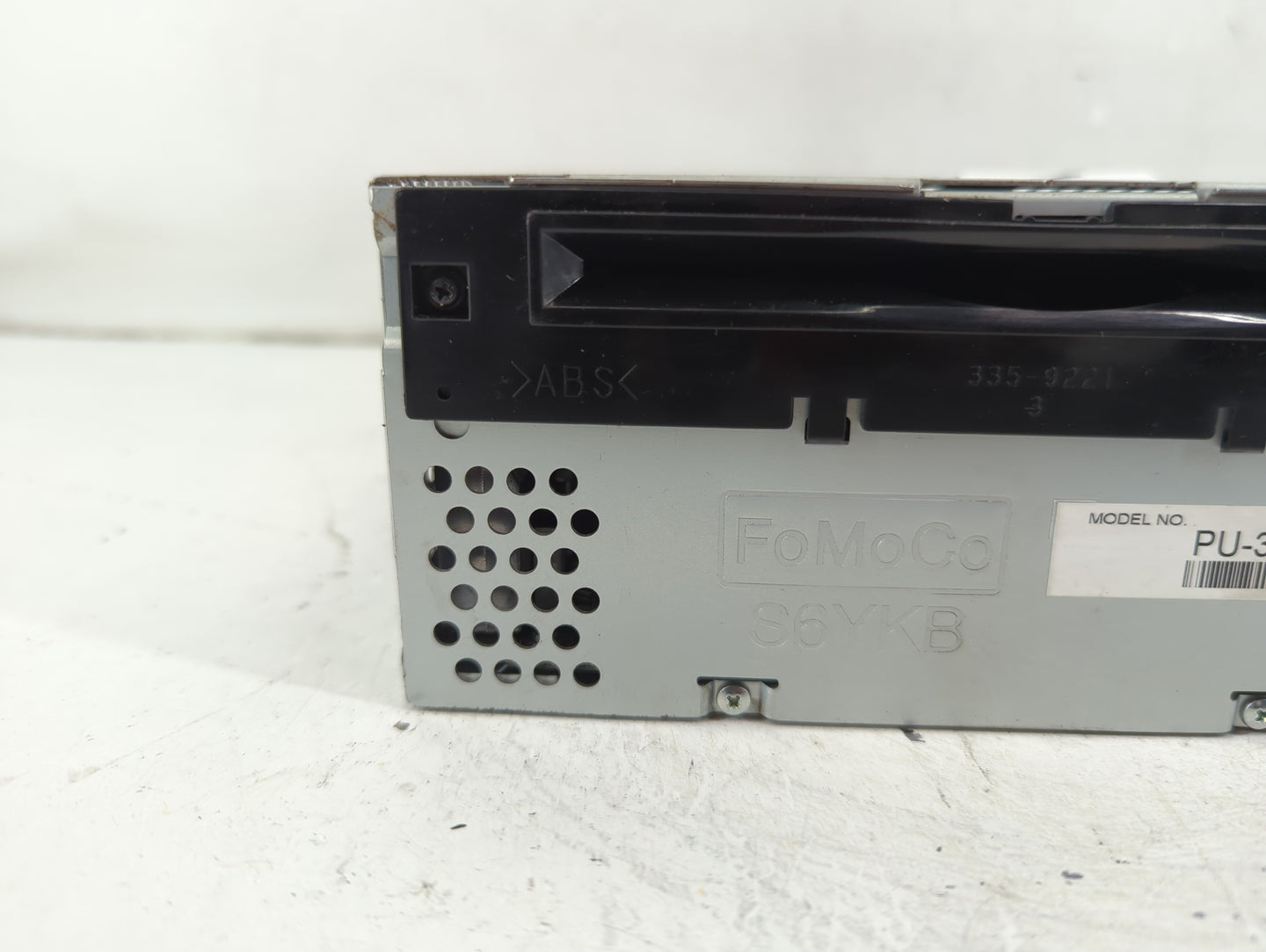 2013 Ford Edge Radio AM FM Cd Player Receiver Replacement P/N:ET4T 19C107 JA Fits OEM Used Auto Parts - Oemusedautoparts1.co