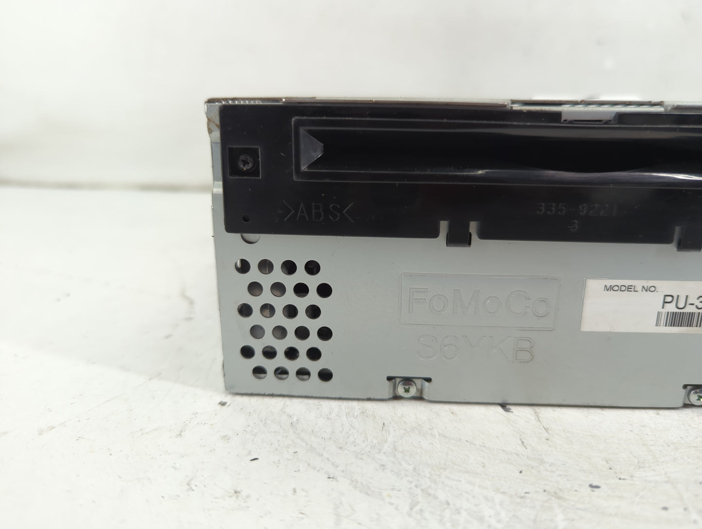 2013 Ford Edge Radio AM FM Cd Player Receiver Replacement P/N:ET4T 19C107 JA Fits OEM Used Auto Parts - Oemusedautoparts1.co