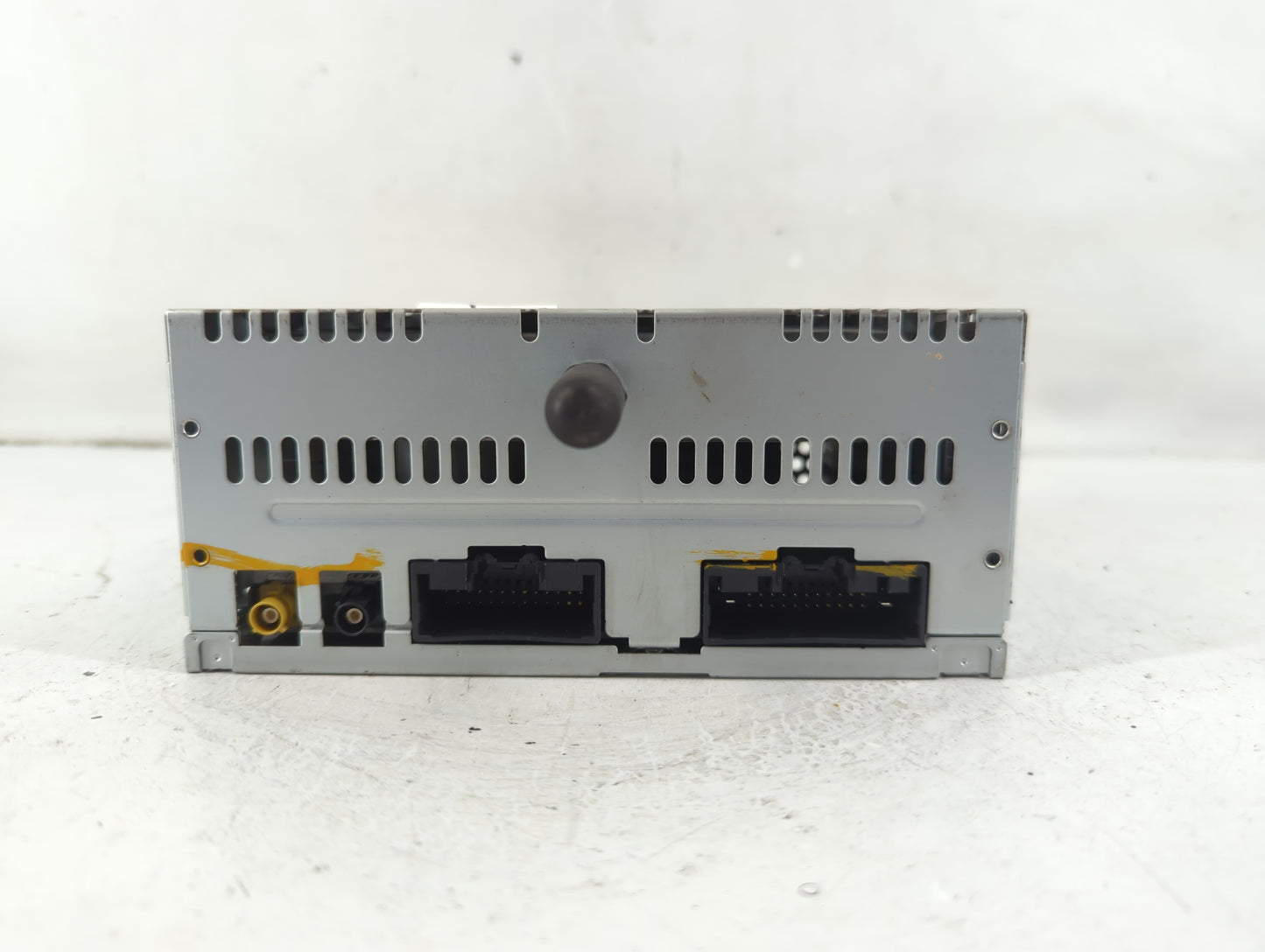 2013 Ford Edge Radio AM FM Cd Player Receiver Replacement P/N:ET4T 19C107 JA Fits OEM Used Auto Parts - Oemusedautoparts1.co