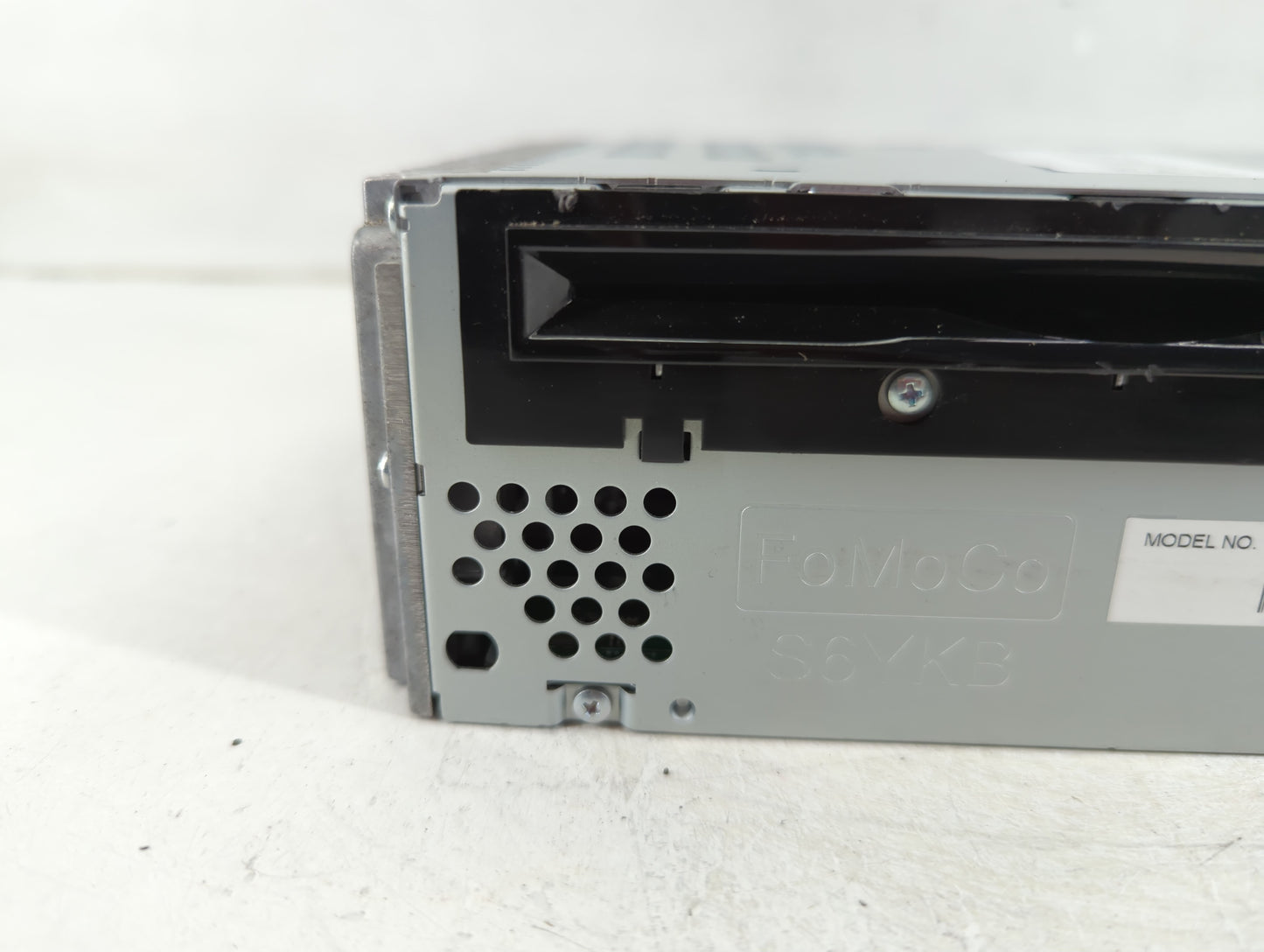 2013 Ford Edge Radio AM FM Cd Player Receiver Replacement P/N:DT4T-19C107-CB Fits OEM Used Auto Parts - Oemusedautoparts1.co