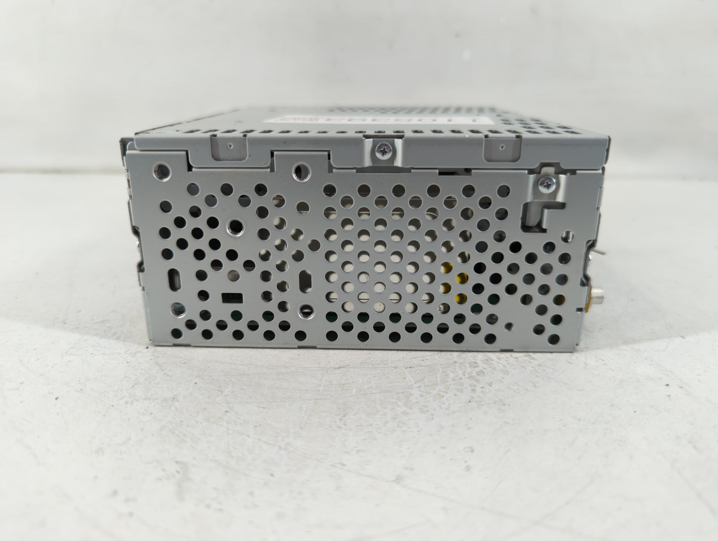 2013 Ford Edge Radio AM FM Cd Player Receiver Replacement P/N:DT4T-19C107-CB Fits OEM Used Auto Parts - Oemusedautoparts1.co