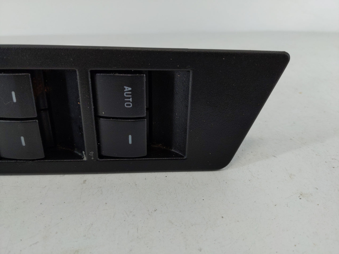 2011-2014 Ford Edge Master Power Window Switch Replacement Driver Side Left Fits Fits 2011 2012 2013 2014 OEM Used Auto Part