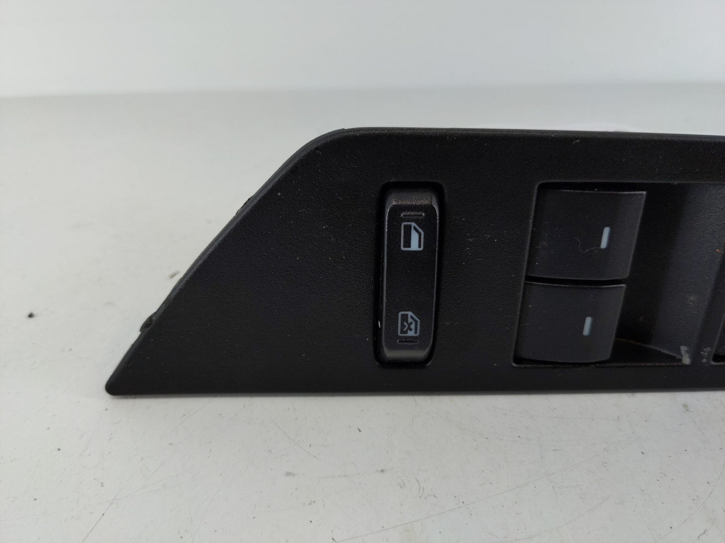 2011-2014 Ford Edge Master Power Window Switch Replacement Driver Side Left Fits Fits 2011 2012 2013 2014 OEM Used Auto Part