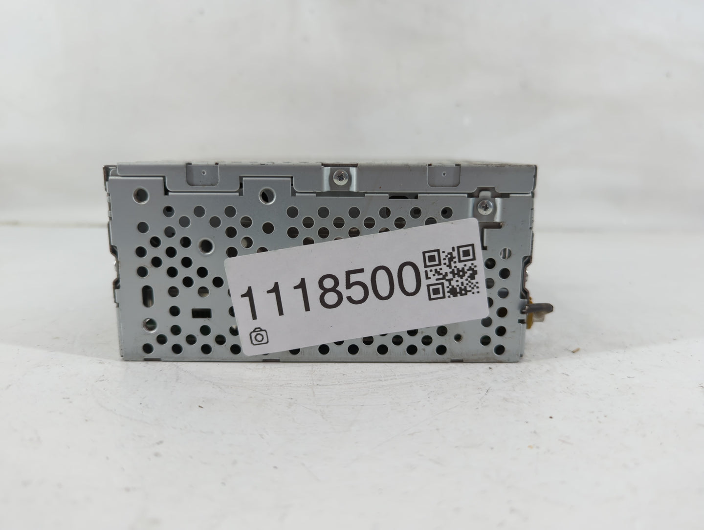 2013 Ford Edge Radio AM FM Cd Player Receiver Replacement P/N:DT4T-19C107-CA Fits OEM Used Auto Parts - Oemusedautoparts1.co
