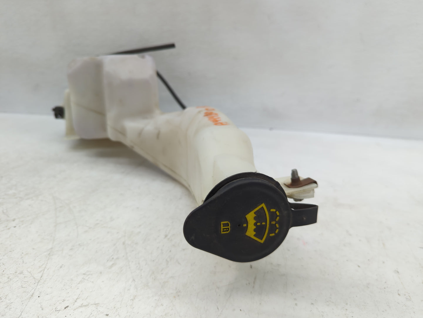 2007-2014 Ford Edge Windshield Washer Fluid Reservoir Bottle Oem - Oemusedautoparts1.com
