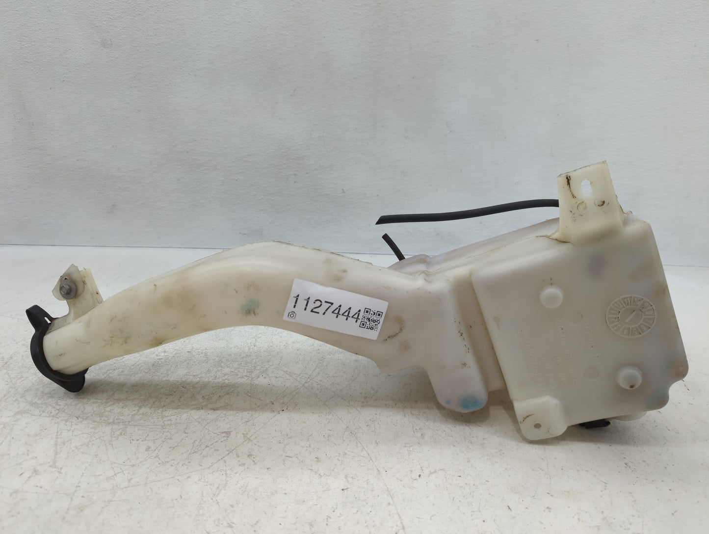 2007-2014 Ford Edge Windshield Washer Fluid Reservoir Bottle Oem - Oemusedautoparts1.com