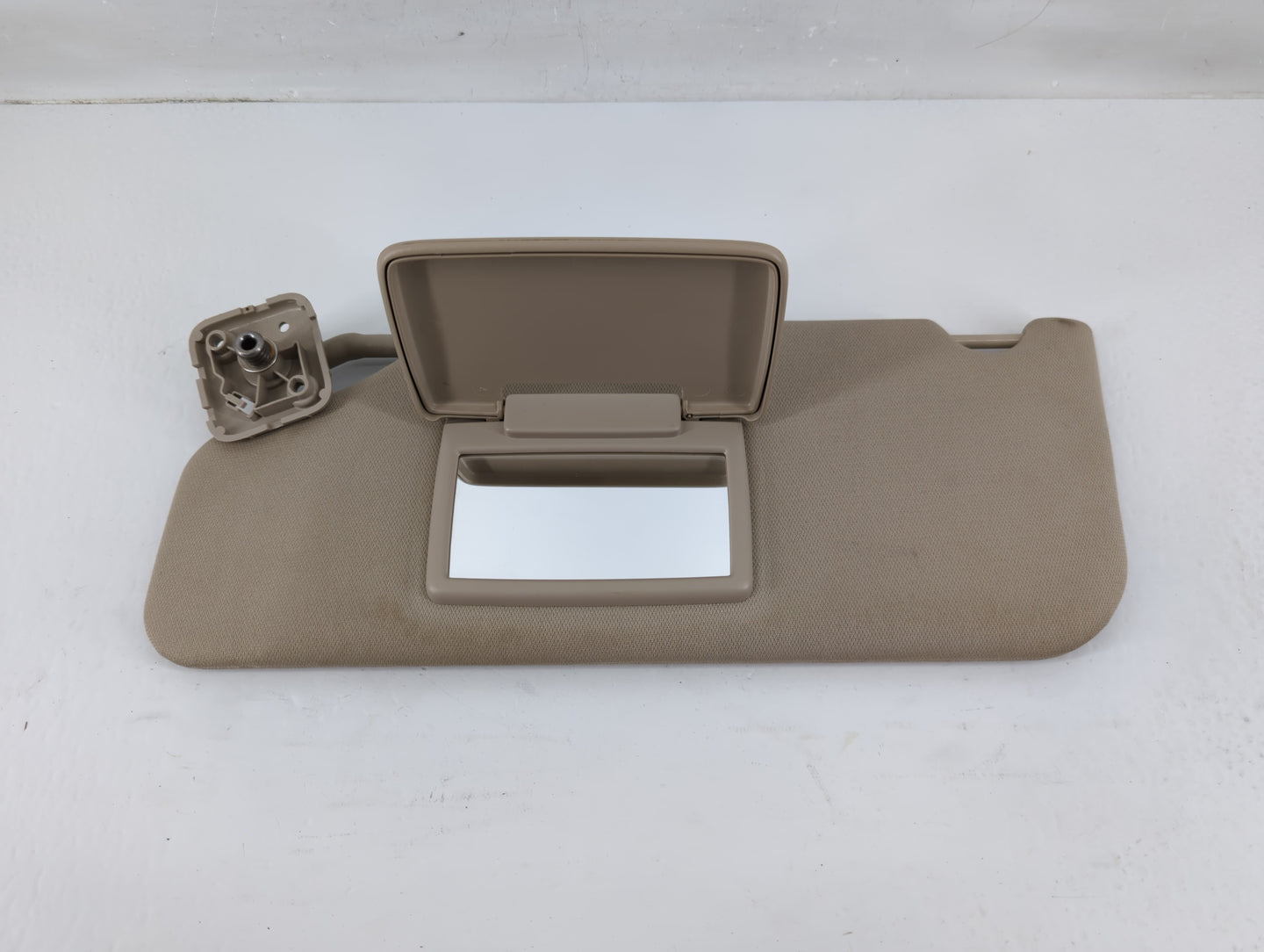 2011-2014 Ford Edge Sun Visor Shade Replacement Driver Left Mirror Fits Fits 2011 2012 2013 2014 OEM Used Auto Parts - Oemus