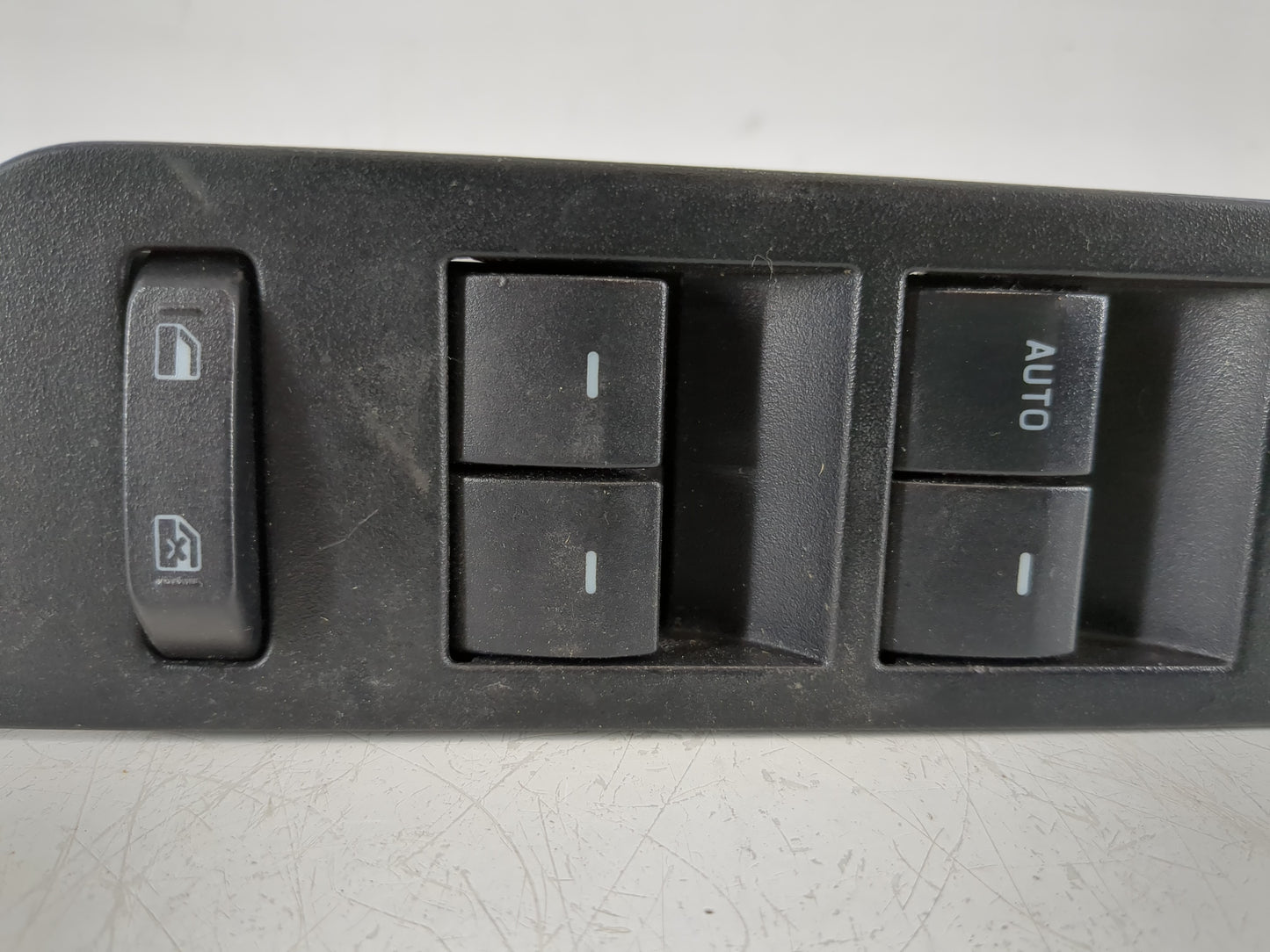 2011-2014 Ford Edge Master Power Window Switch Replacement Driver Side Left P/N:BT4T-14540-AAW Fits Fits 2011 2012 2013 2014