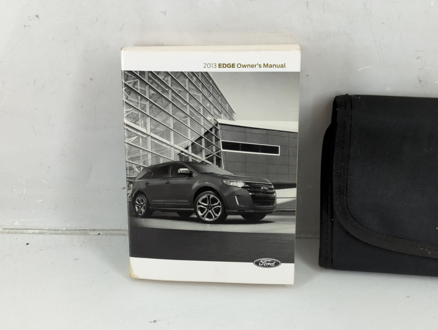 2013 Ford Edge Owners Manual Book Guide P/N:DT4J 19A321 AA OEM Used Auto Parts - Oemusedautoparts1.com