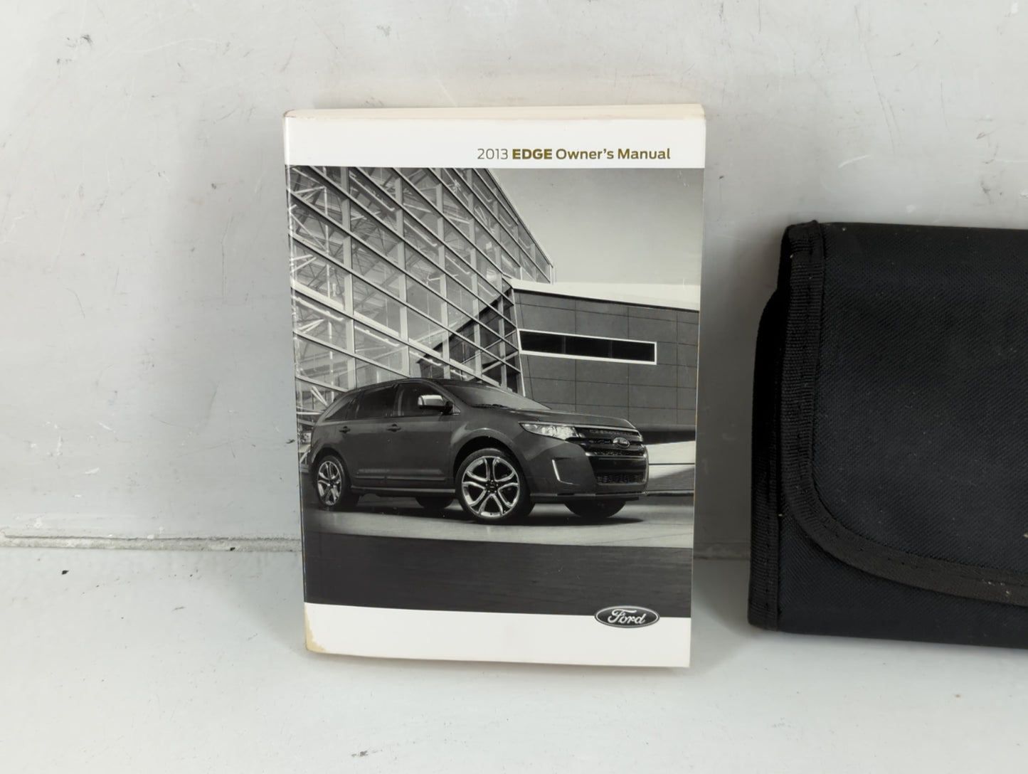 2013 Ford Edge Owners Manual Book Guide P/N:DT4J 19A321 AA OEM Used Auto Parts - Oemusedautoparts1.com