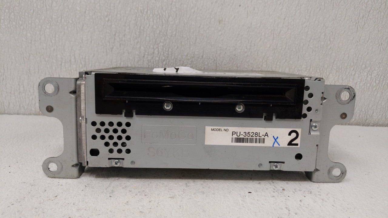 2013 Ford Edge Radio AM FM Cd Player Receiver Replacement P/N:DT4T-19C107-BB Fits OEM Used Auto Parts - Oemusedautoparts1.co