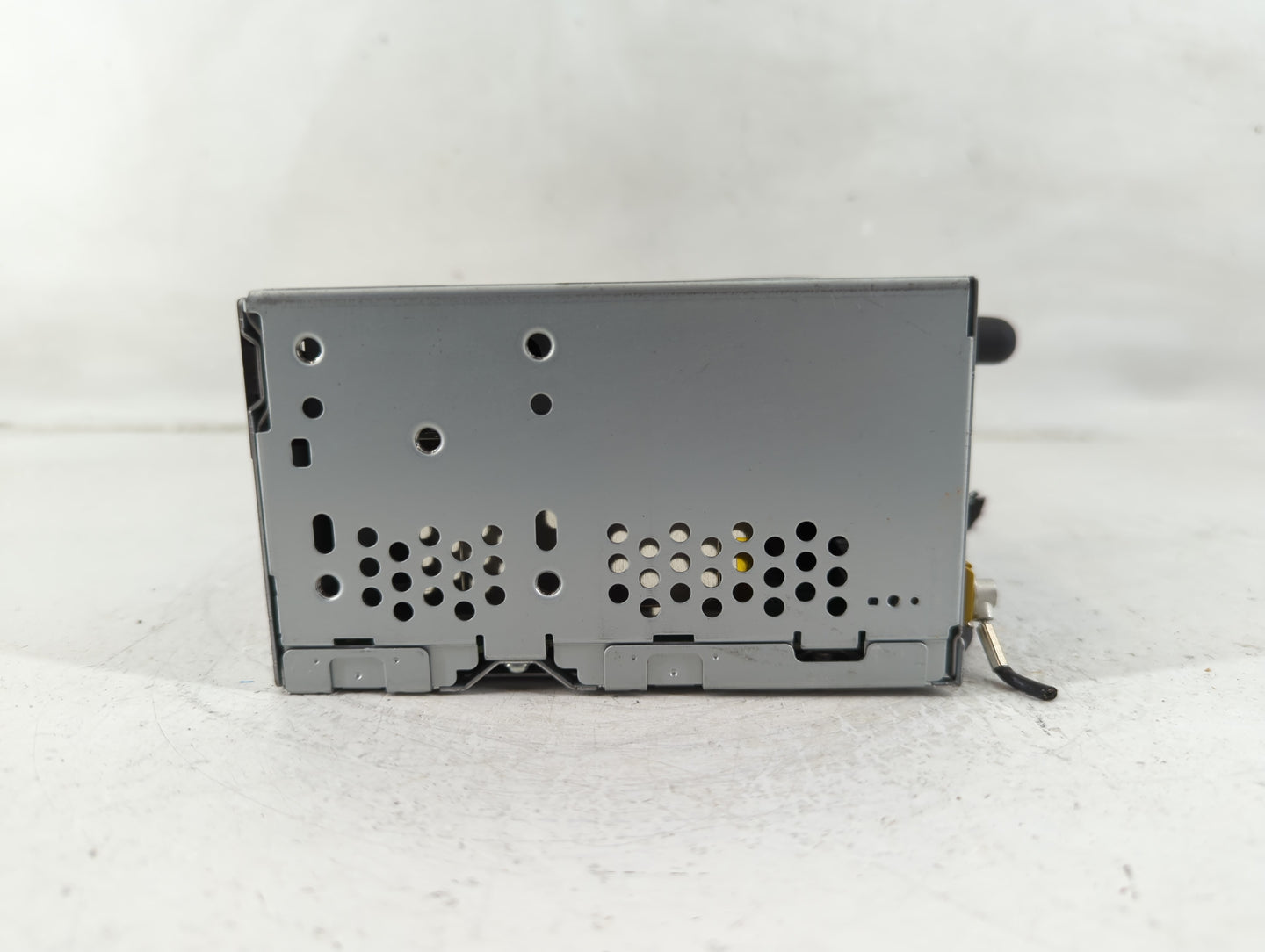 2013 Ford Edge Radio AM FM Cd Player Receiver Replacement P/N:A12672892 DT4T19C107GA Fits OEM Used Auto Parts - Oemusedautop
