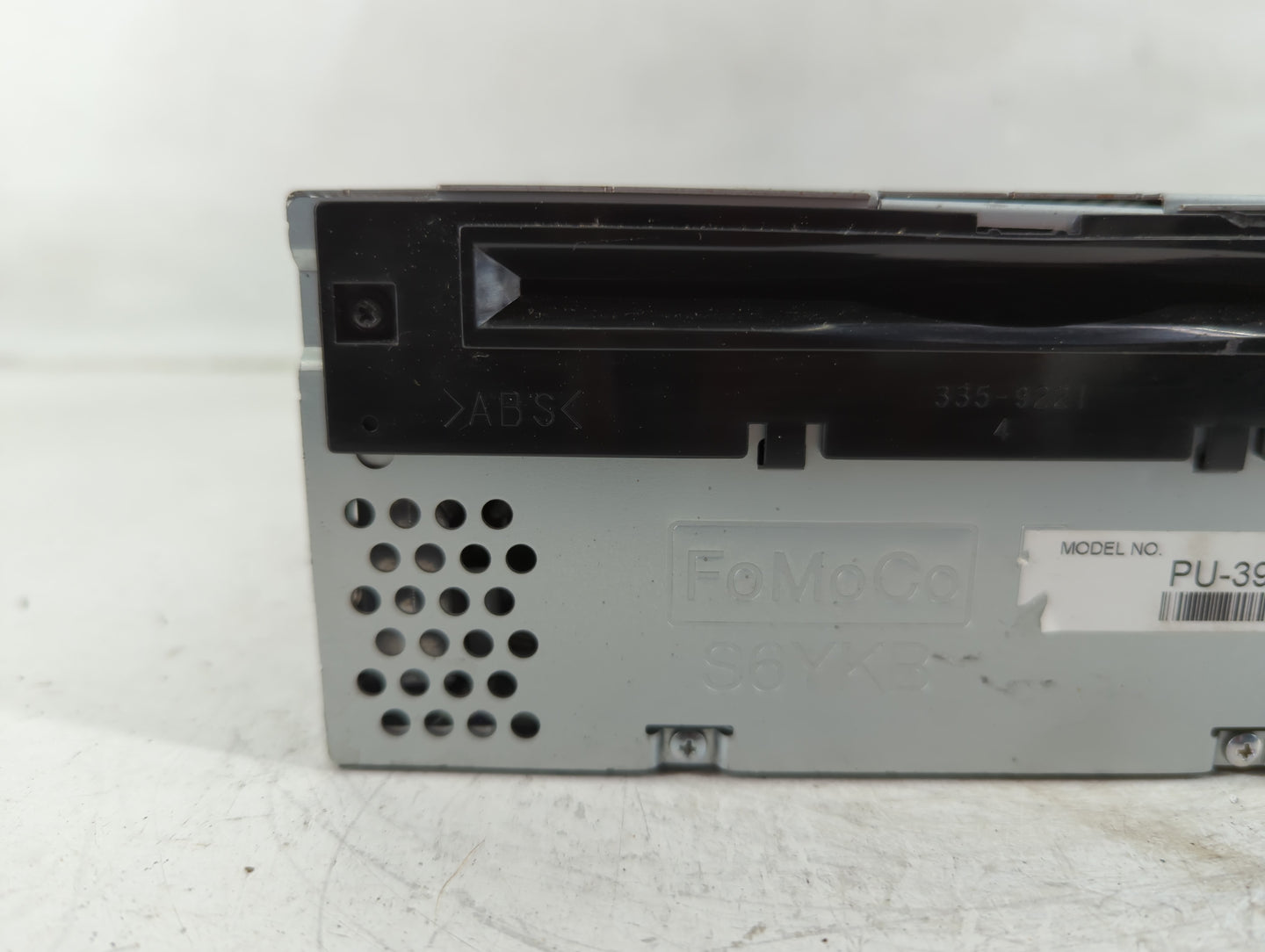 2013-2014 Ford Edge Radio AM FM Cd Player Receiver Replacement P/N:ET4T 19C107 JA Fits Fits 2013 2014 OEM Used Auto Parts - 