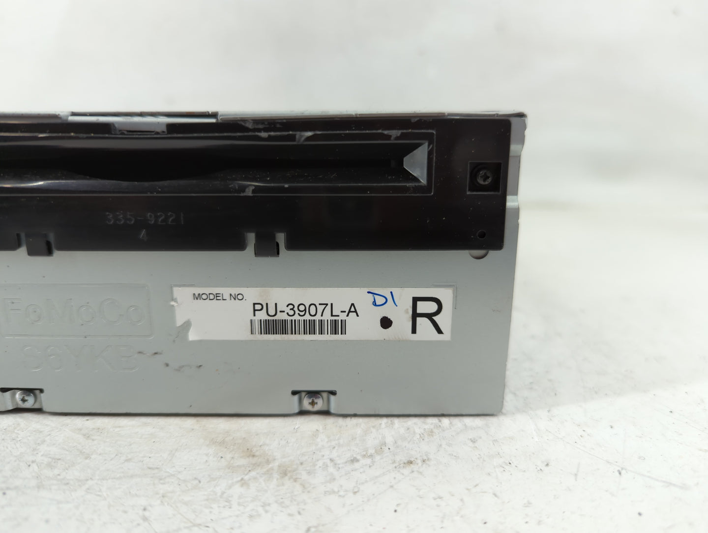 2013-2014 Ford Edge Radio AM FM Cd Player Receiver Replacement P/N:ET4T 19C107 JA Fits Fits 2013 2014 OEM Used Auto Parts - 