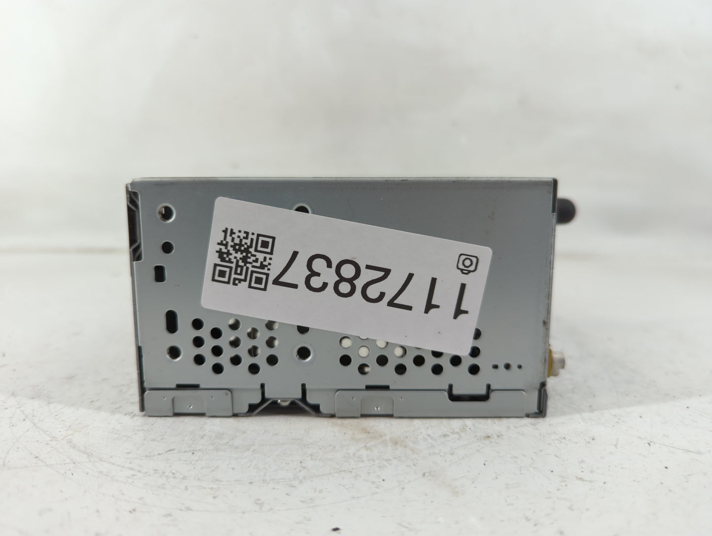 2013-2014 Ford Edge Radio AM FM Cd Player Receiver Replacement P/N:ET4T 19C107 JA Fits Fits 2013 2014 OEM Used Auto Parts - 