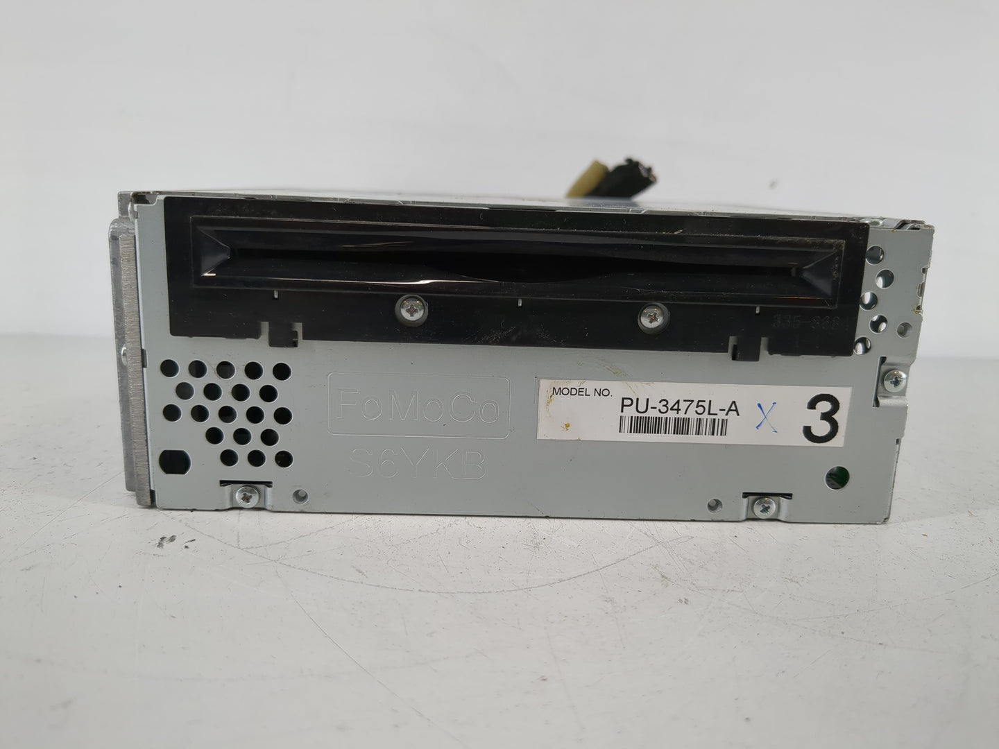 2013 Ford Edge Radio AM FM Cd Player Receiver Replacement P/N:DT4T-19C107-CA Fits OEM Used Auto Parts - Oemusedautoparts1.co