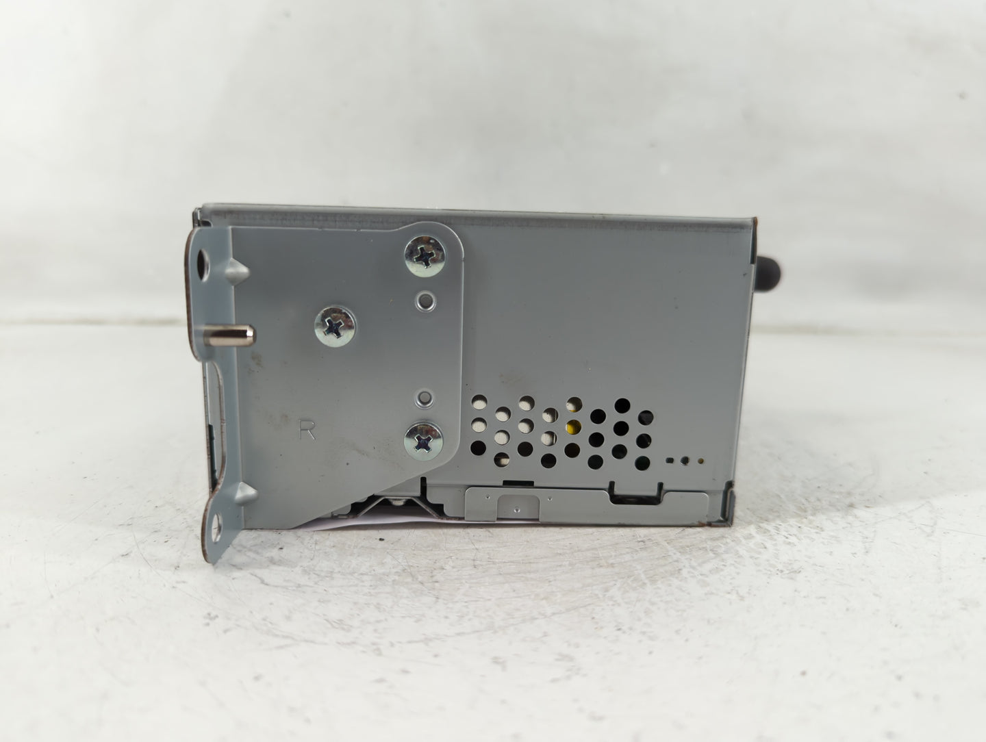 2013 Ford Edge Radio AM FM Cd Player Receiver Replacement P/N:PU-3887L-A DT4T19C107FA Fits OEM Used Auto Parts - Oemusedauto