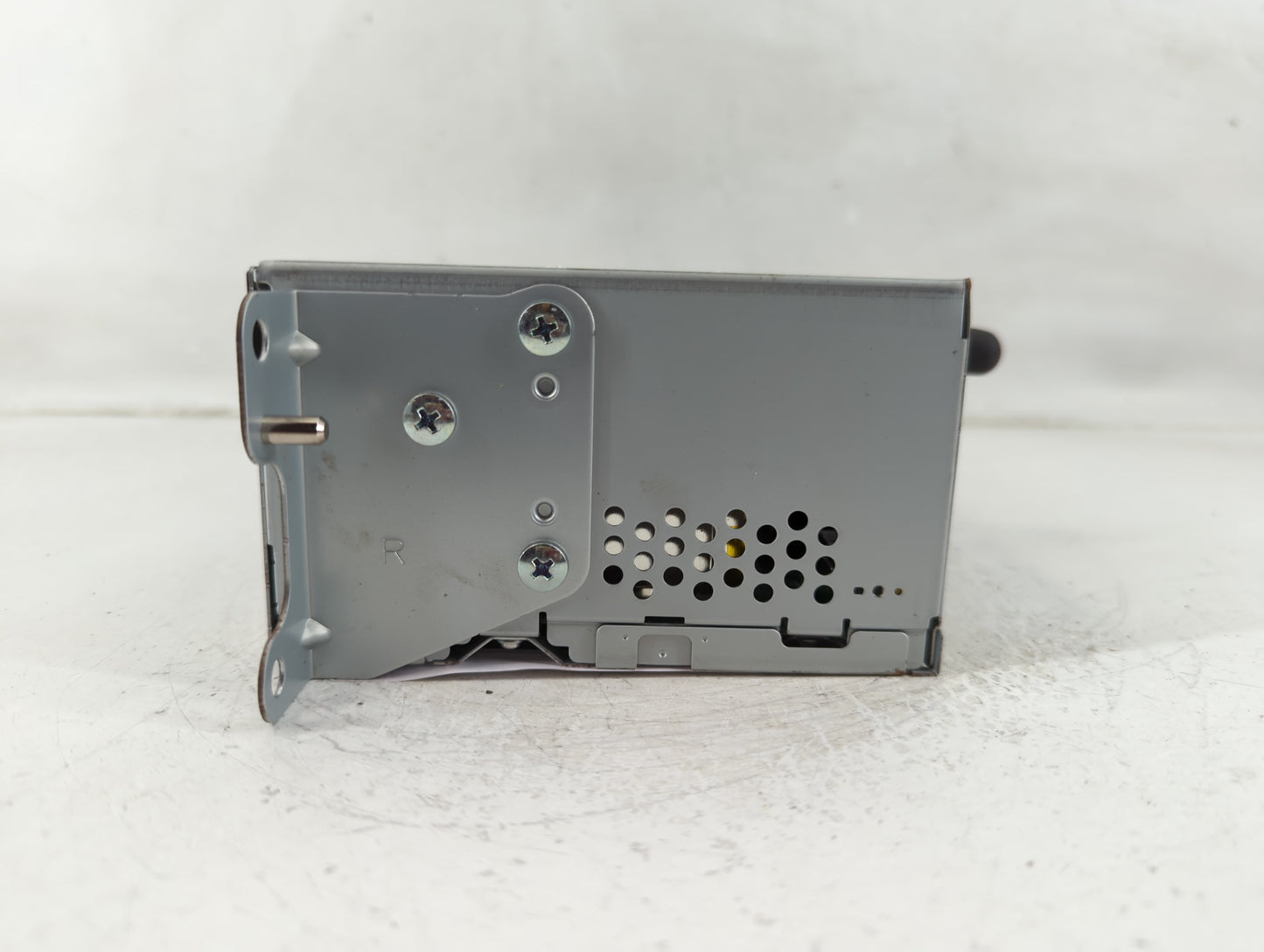 2013 Ford Edge Radio AM FM Cd Player Receiver Replacement P/N:PU-3887L-A DT4T19C107FA Fits OEM Used Auto Parts - Oemusedauto